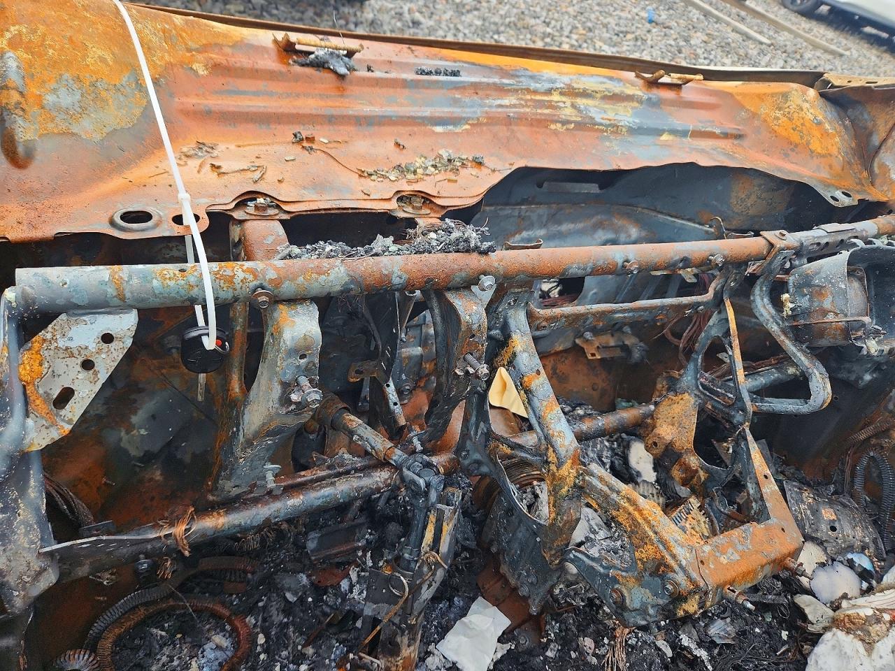 2015 Ford Escape Se Burn vin: 1FMCU9GX6FUA14054