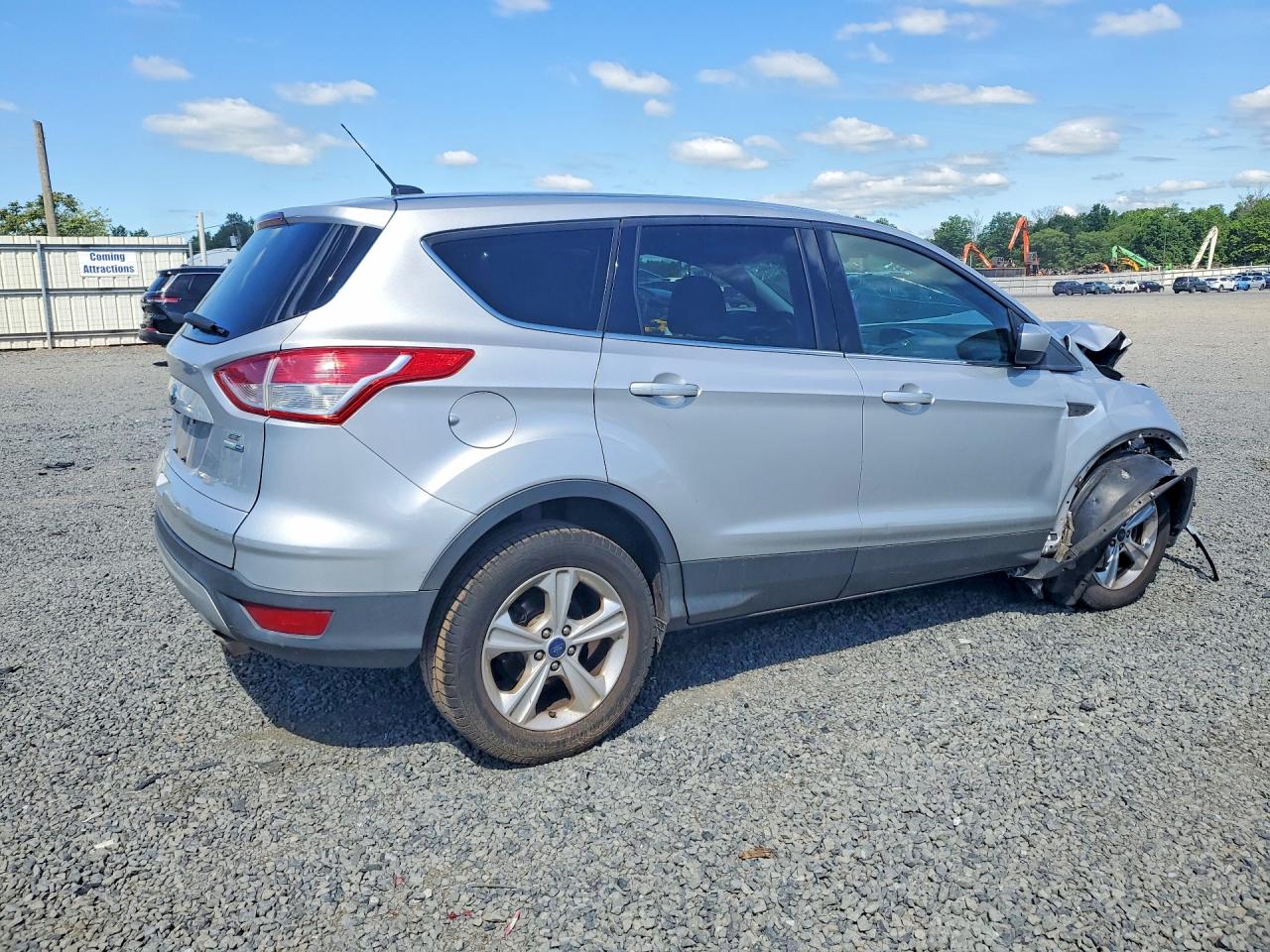 2015 Ford Escape Se Серебряный vin: 1FMCU9GX6FUA27841