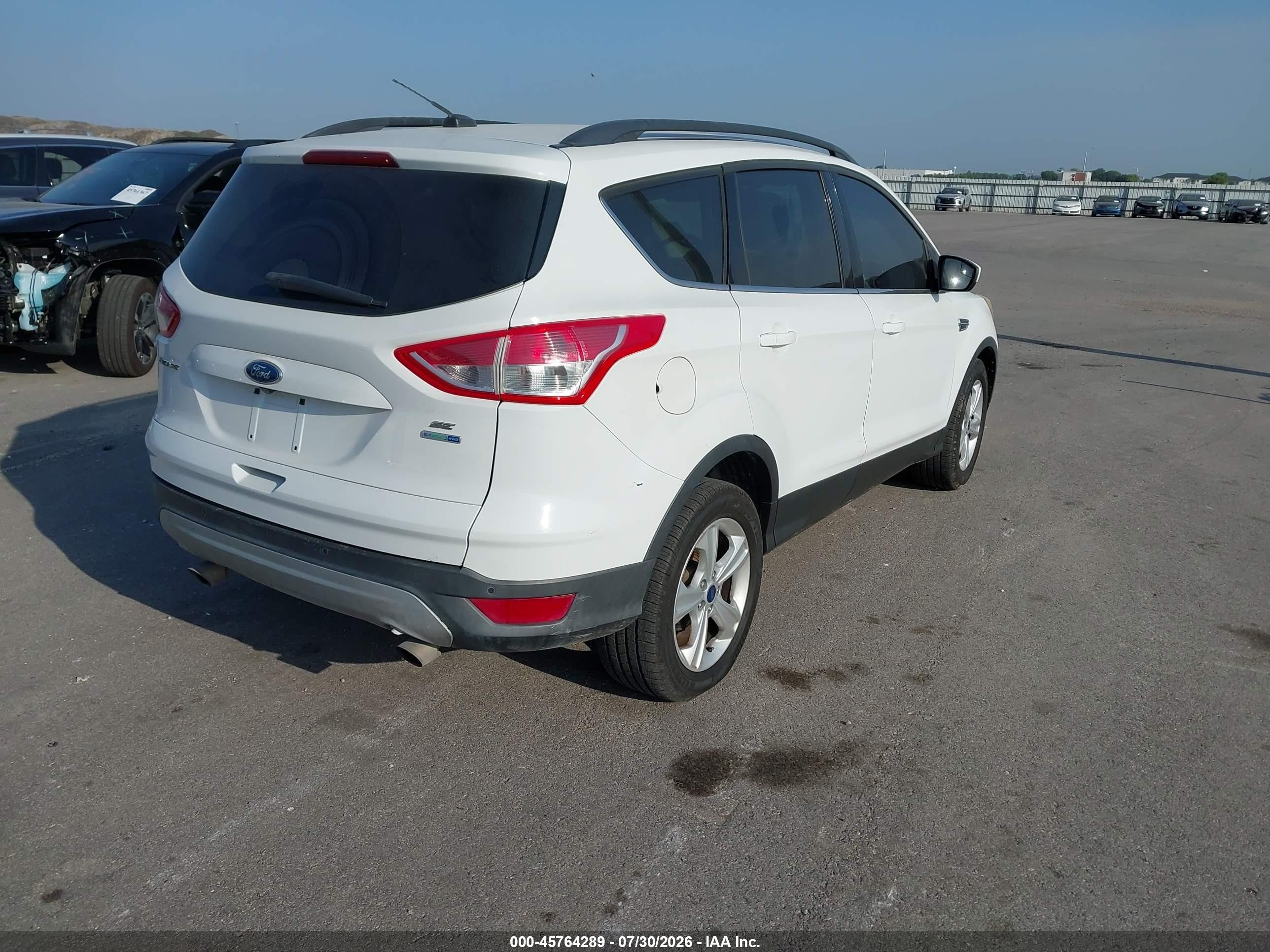 2015 Ford Escape Se White vin: 1FMCU9GX6FUA45191