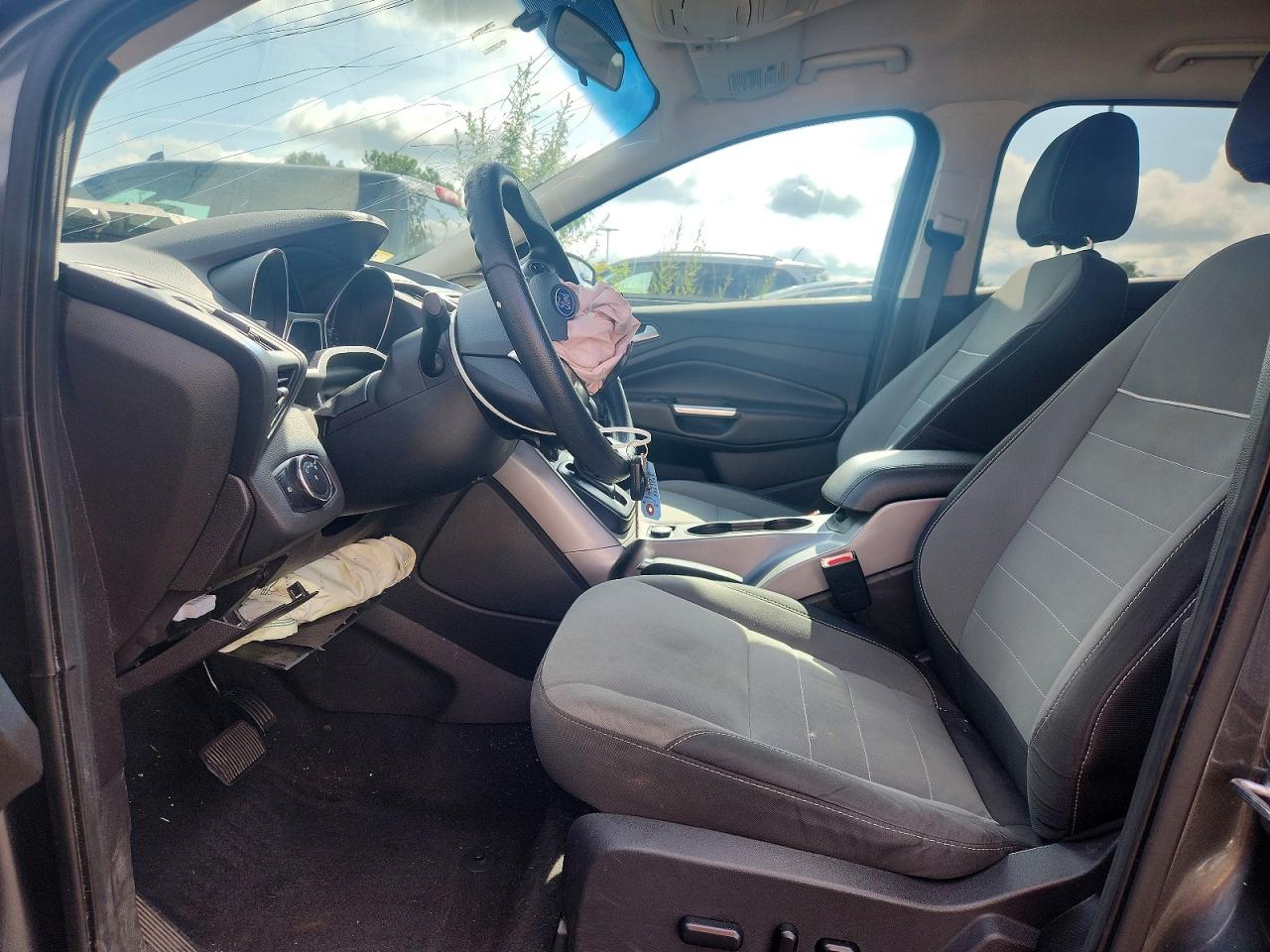 2015 Ford Escape Se Gray vin: 1FMCU9GX6FUA82208