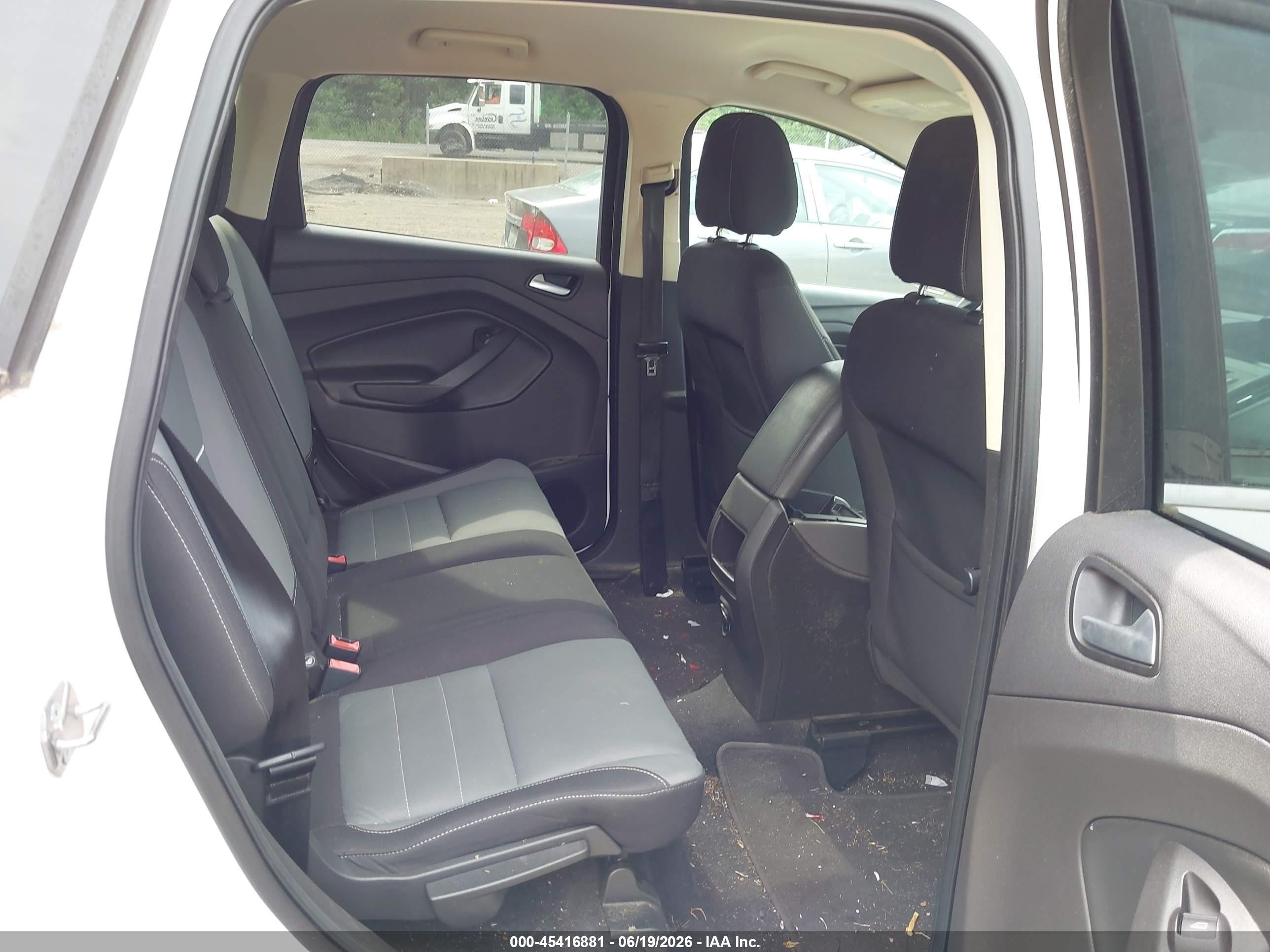 2015 Ford Escape Se White vin: 1FMCU9GX6FUB45033