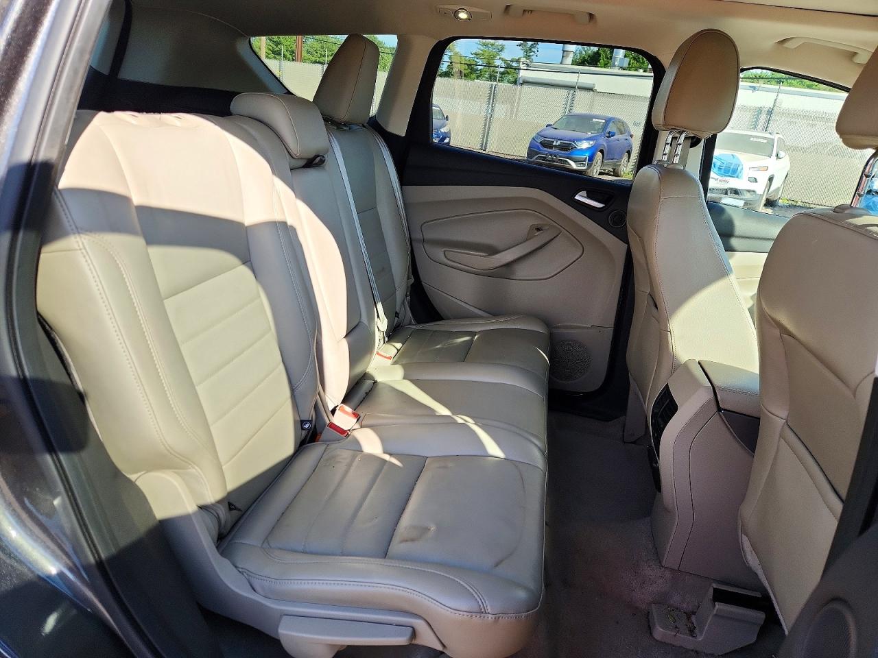 2015 Ford Escape Se Gray vin: 1FMCU9GX6FUC10138