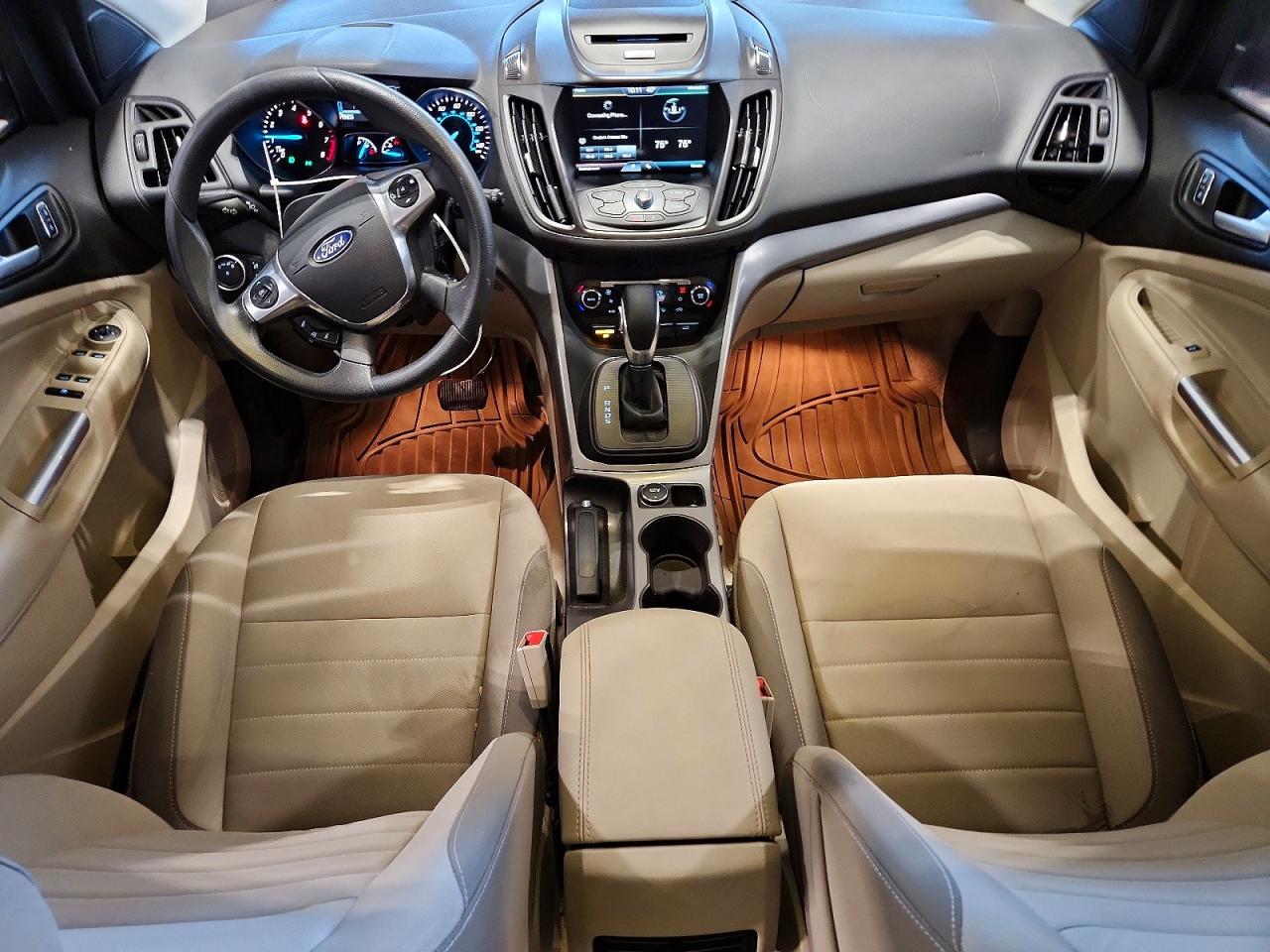 2015 Ford Escape Se Серый vin: 1FMCU9GX6FUC36321