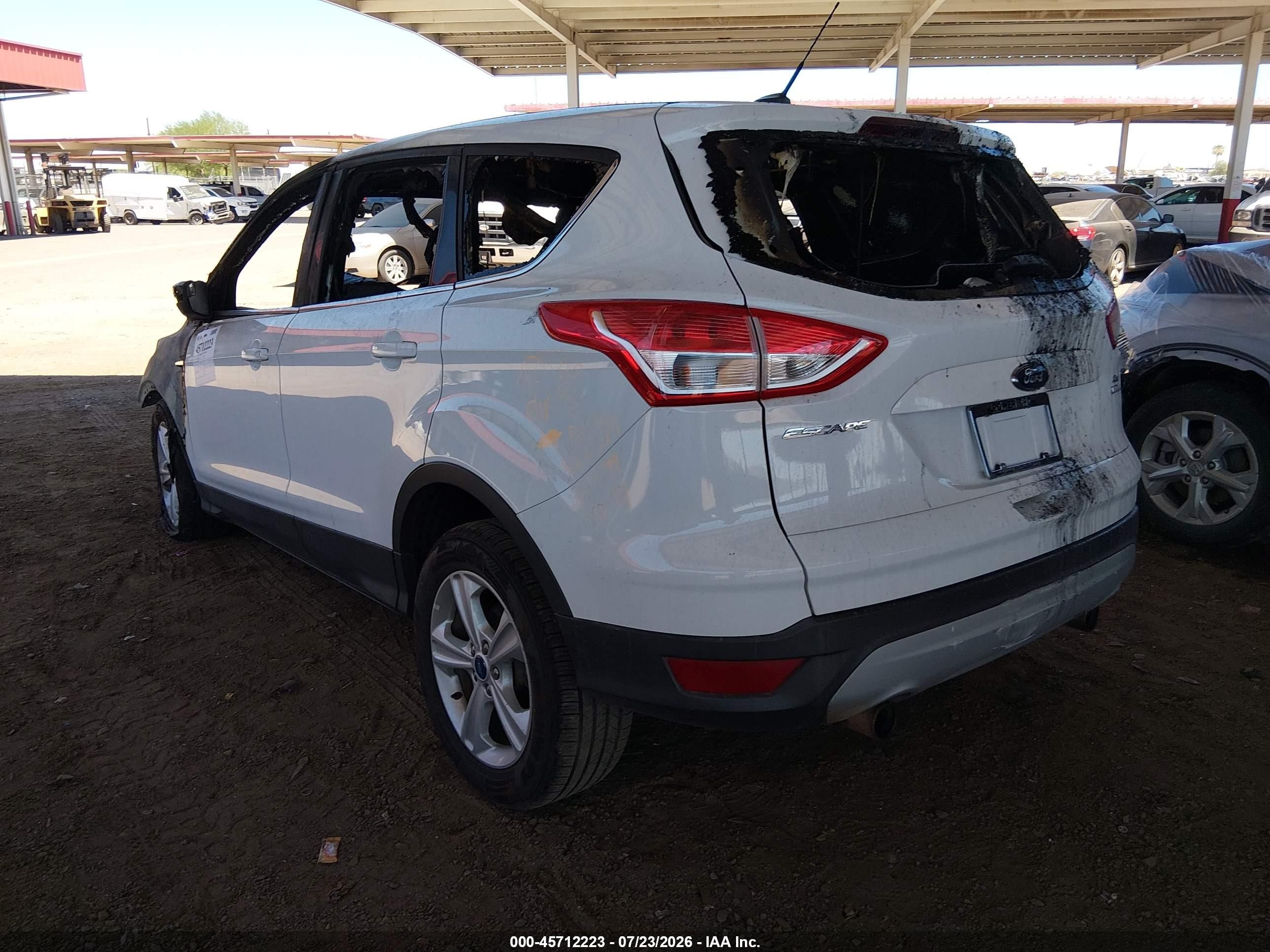 2013 Ford Escape Se White vin: 1FMCU9GX7DUB24799