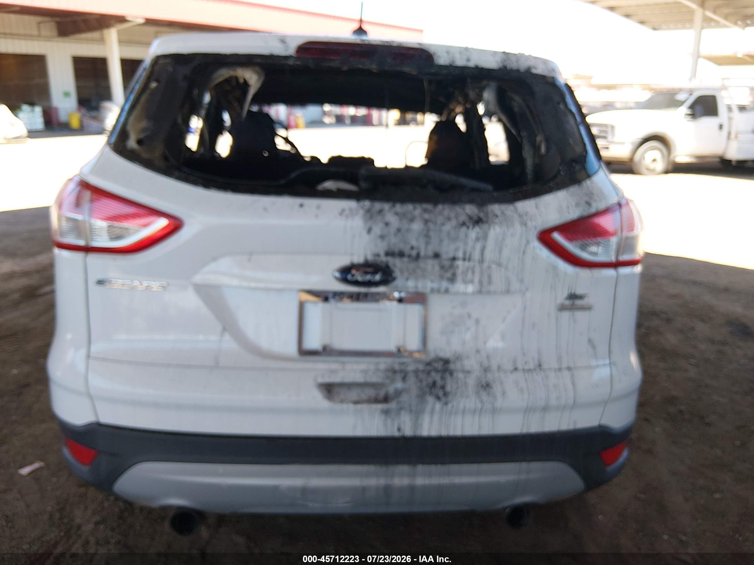 2013 Ford Escape Se White vin: 1FMCU9GX7DUB24799