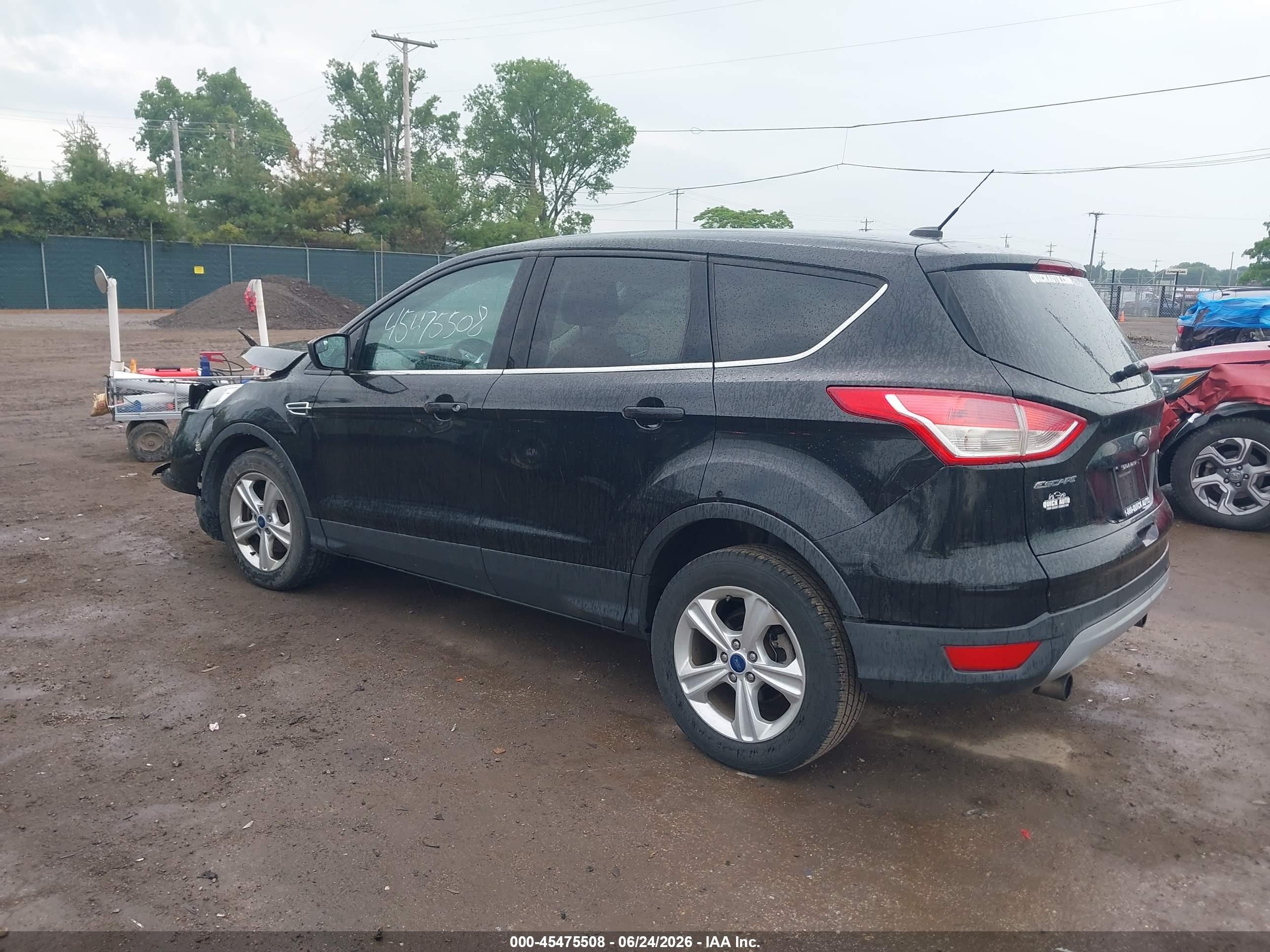2013 Ford Escape Se Черный vin: 1FMCU9GX7DUD18779