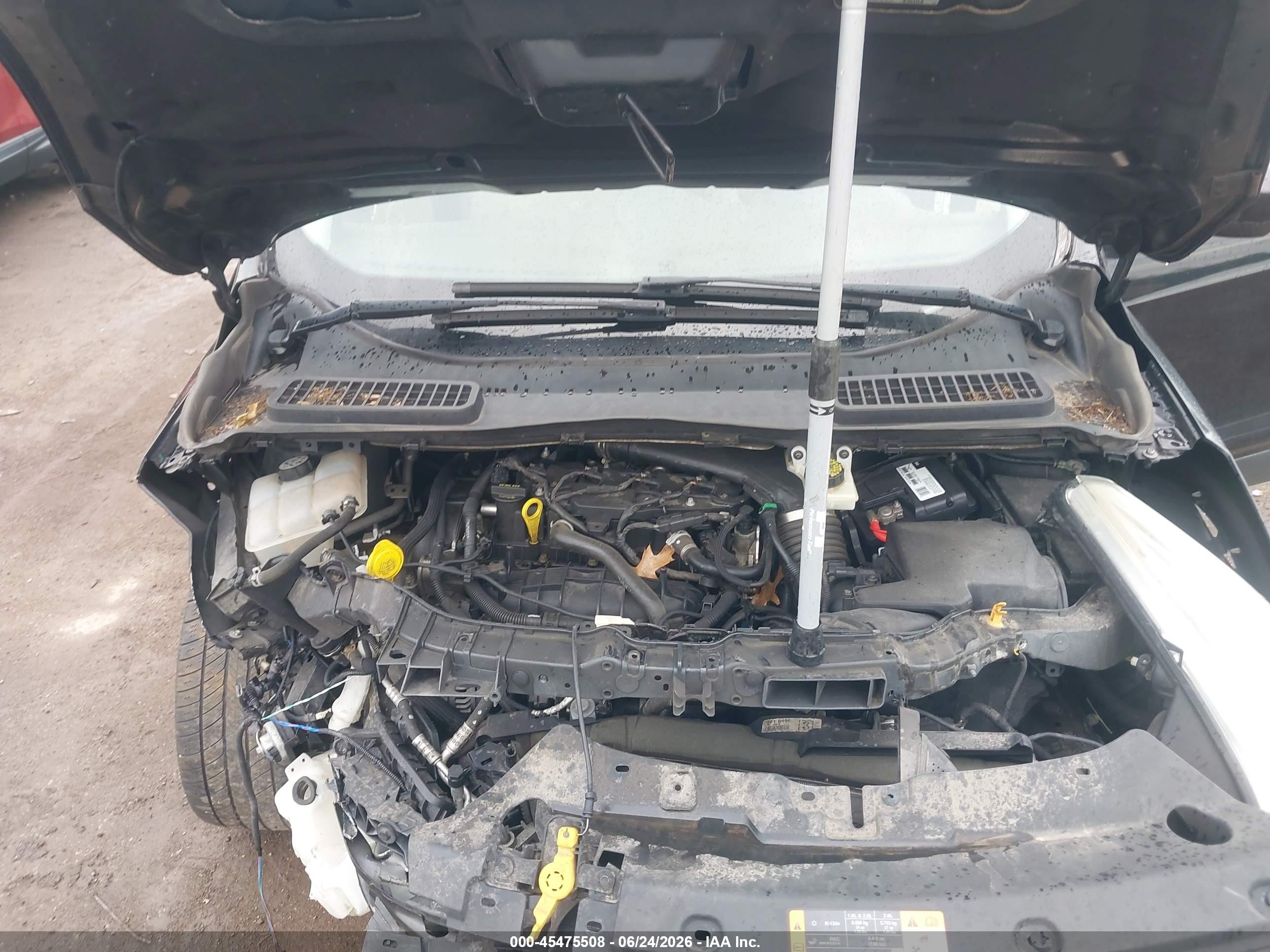 2013 Ford Escape Se Черный vin: 1FMCU9GX7DUD18779