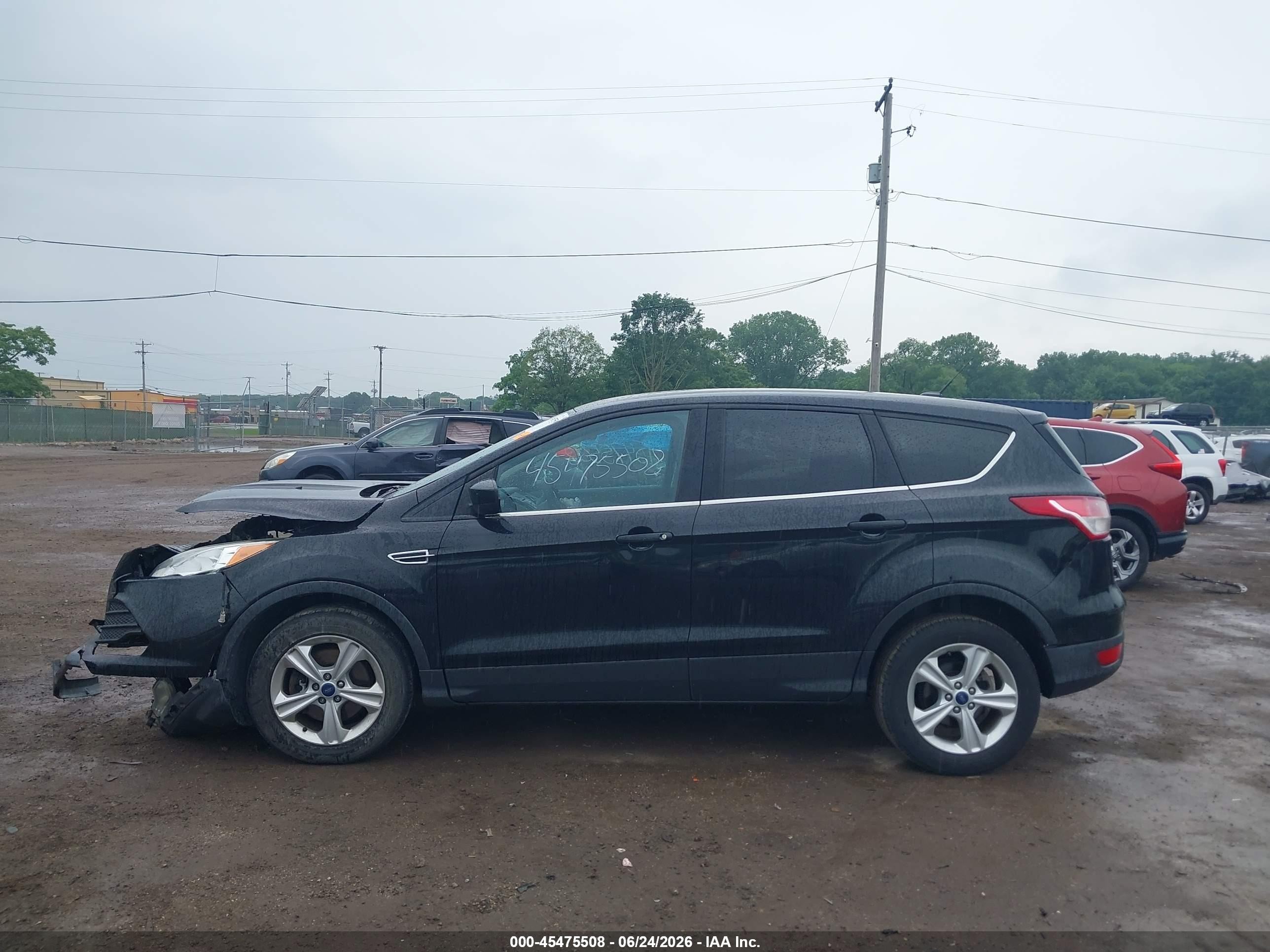 2013 Ford Escape Se Черный vin: 1FMCU9GX7DUD18779