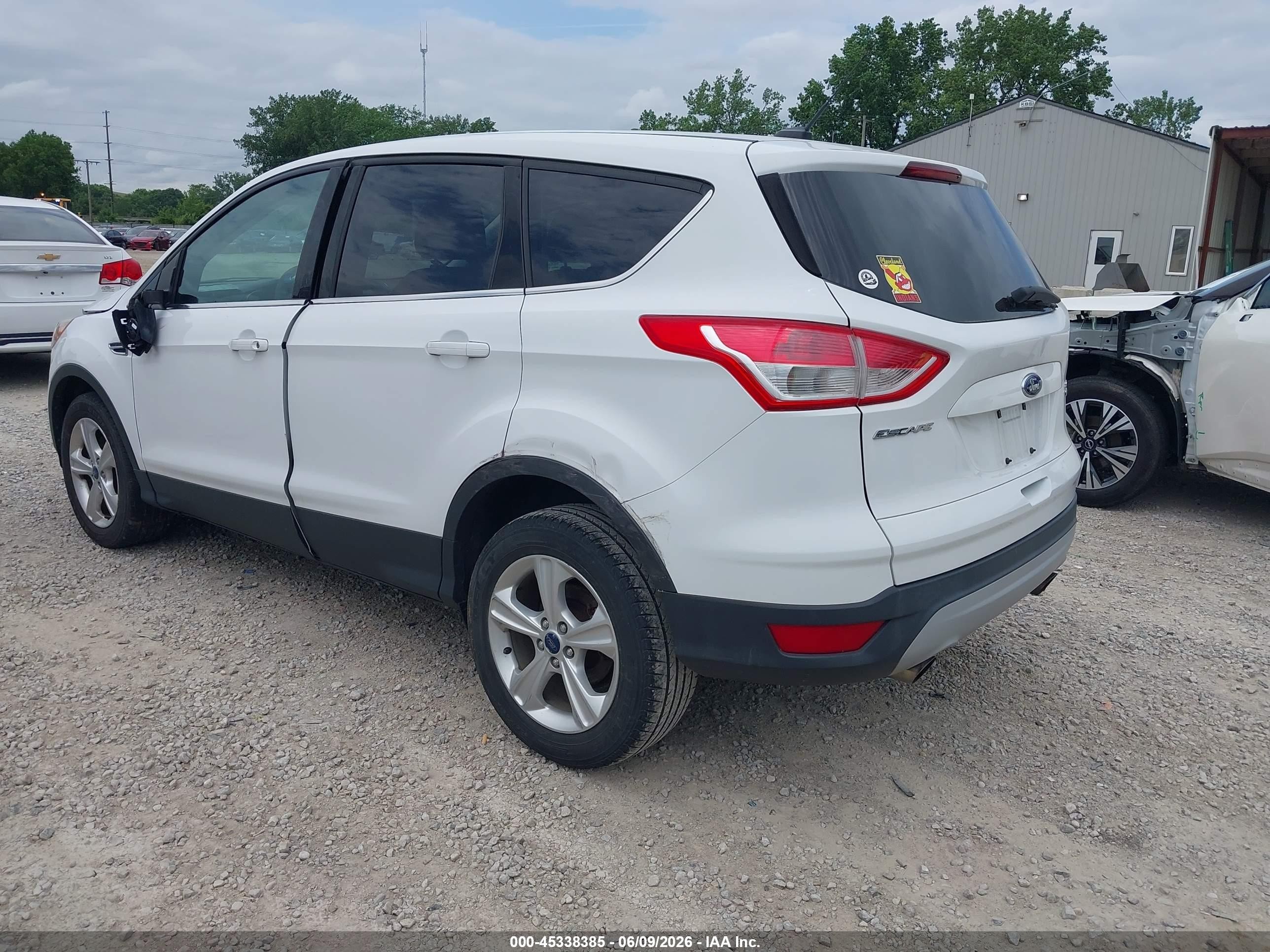 2013 Ford Escape Se White vin: 1FMCU9GX7DUD80795