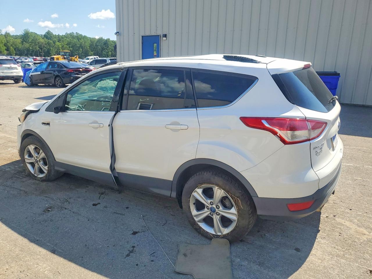 2014 Ford Escape Se Белый vin: 1FMCU9GX7EUA43951