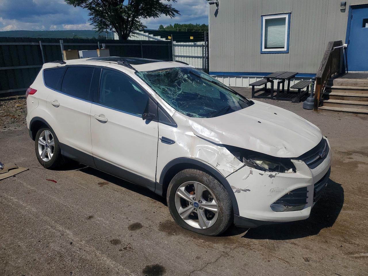 2014 Ford Escape Se Белый vin: 1FMCU9GX7EUA43951