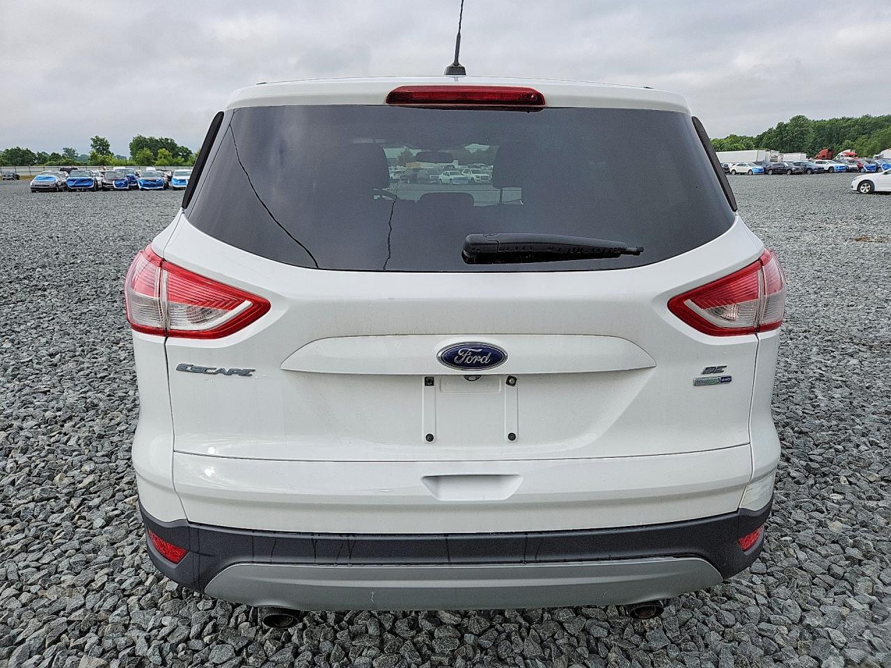 2014 Ford Escape Se White vin: 1FMCU9GX7EUB16963