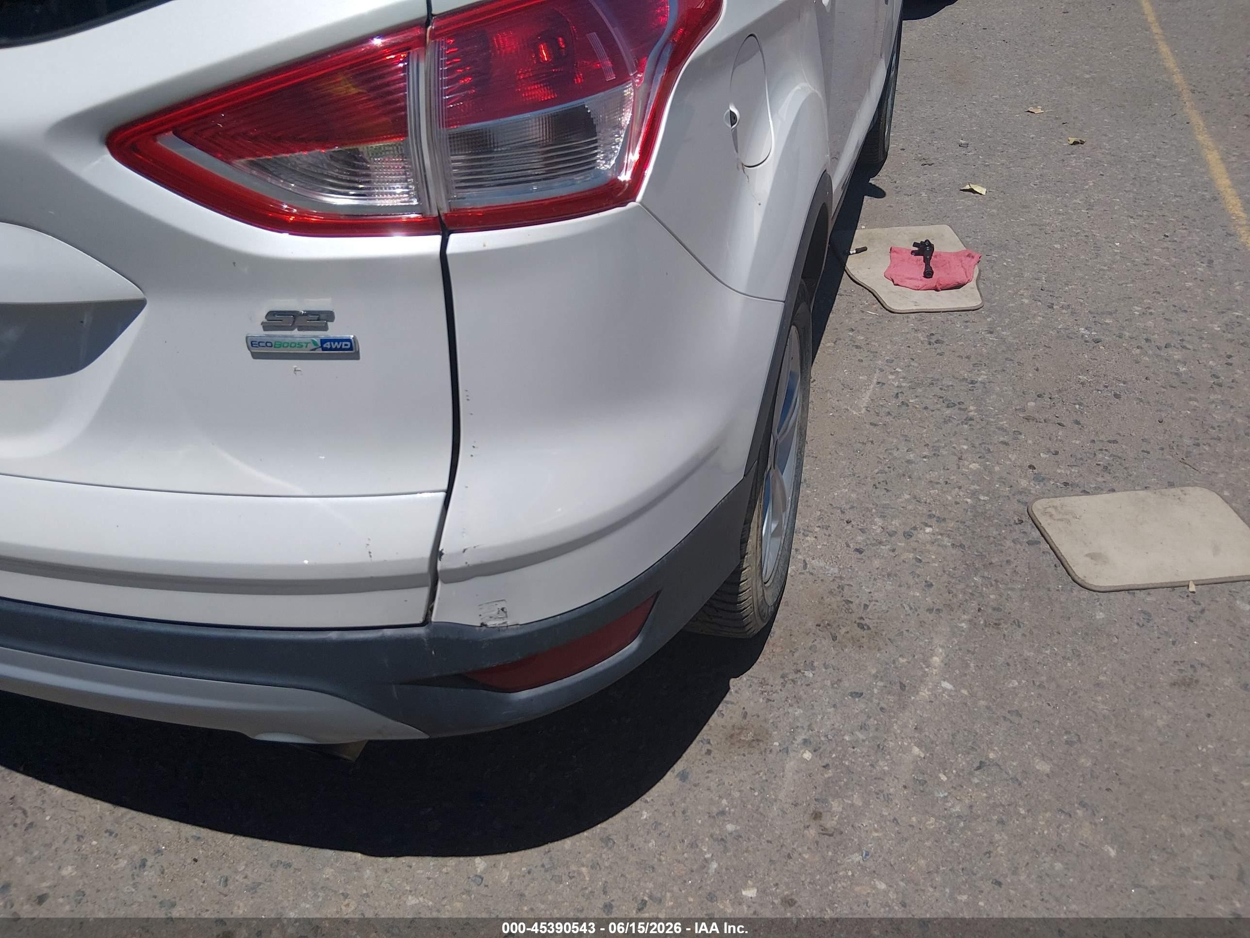 2014 Ford Escape Se White vin: 1FMCU9GX7EUB98693