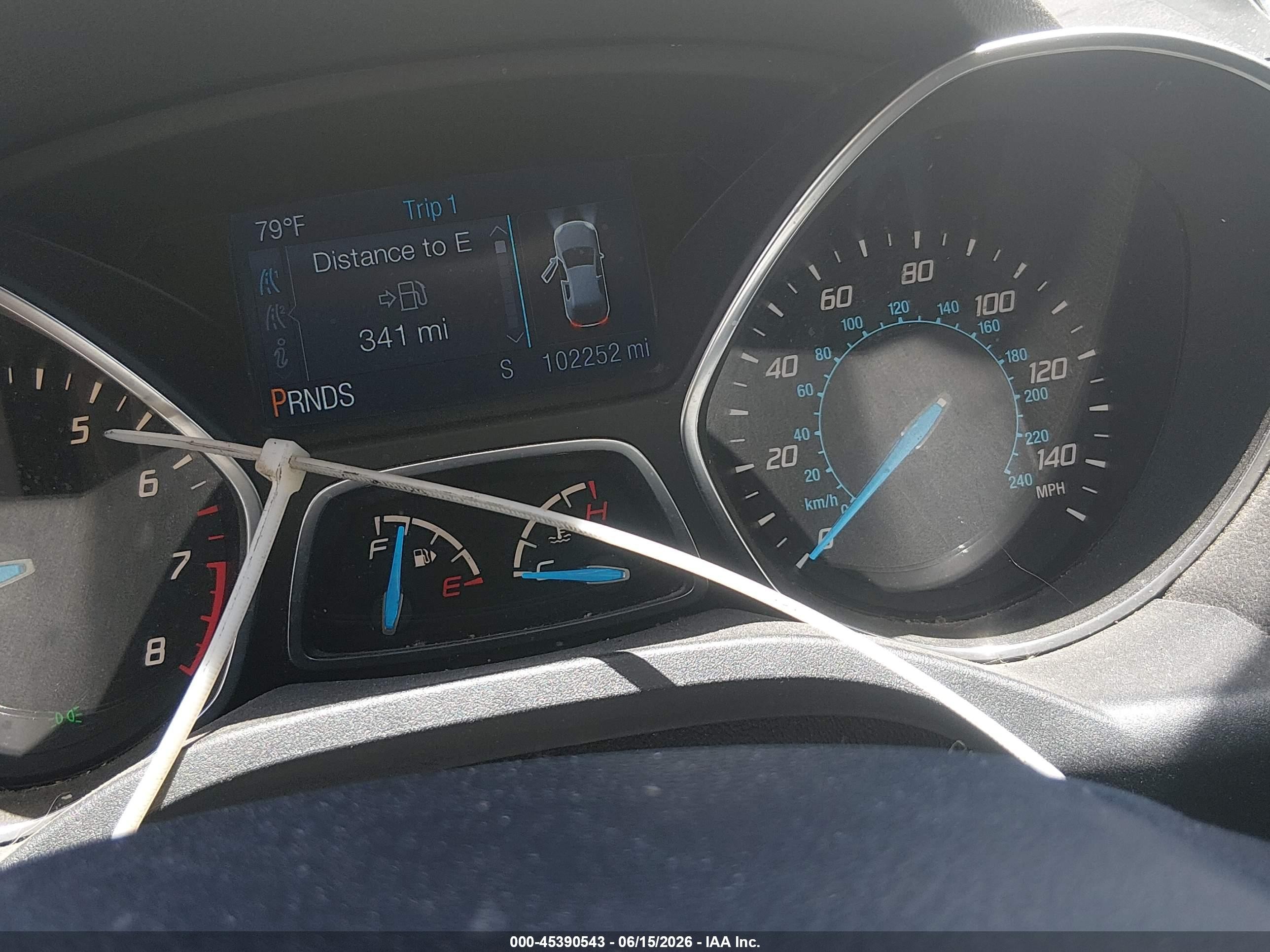2014 Ford Escape Se White vin: 1FMCU9GX7EUB98693