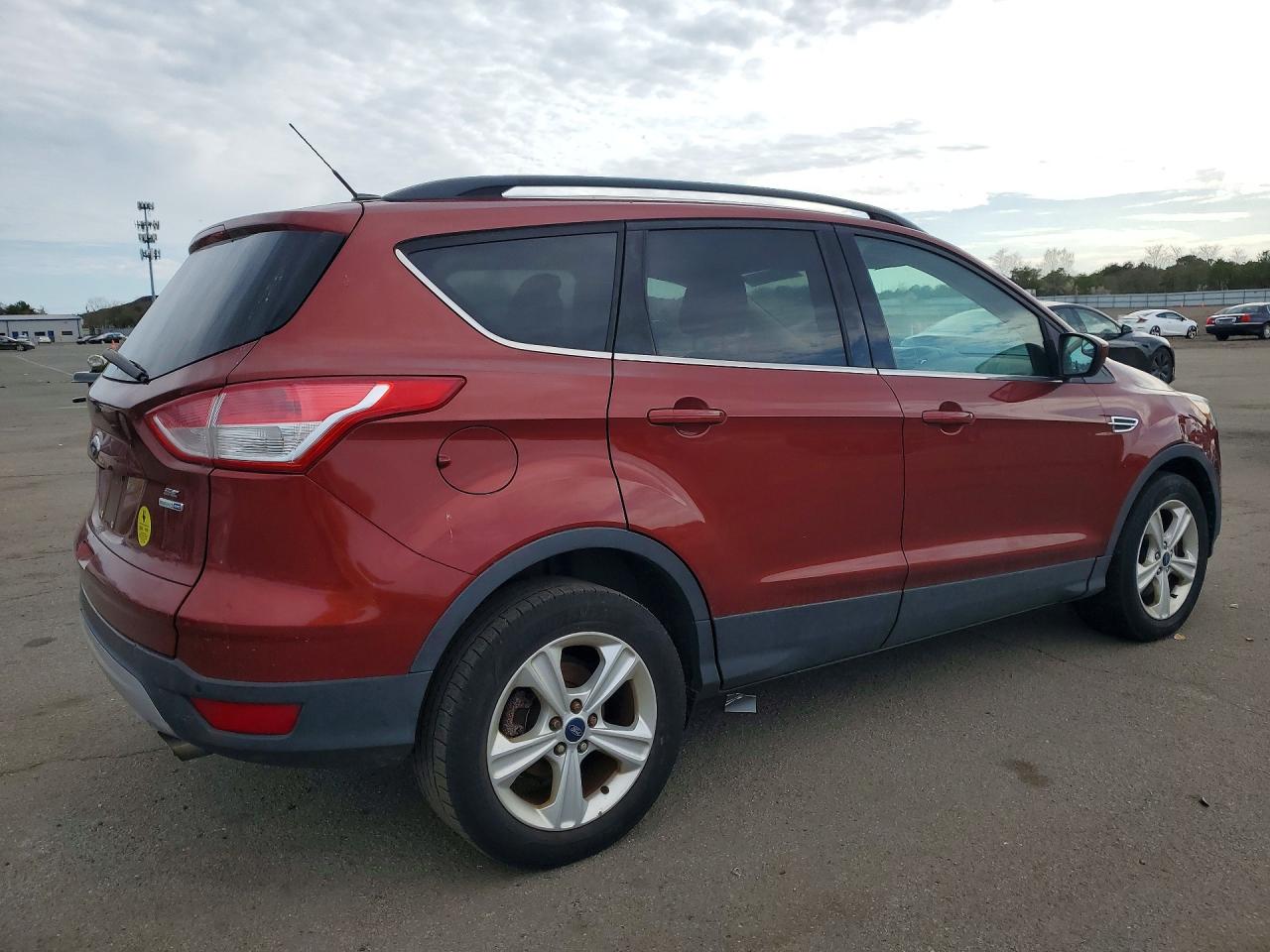 2014 Ford Escape Se Red vin: 1FMCU9GX7EUD55574