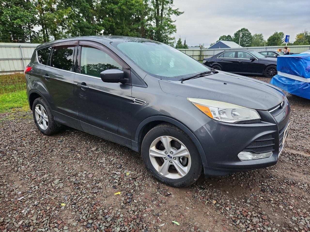 2015 Ford Escape Se Серый vin: 1FMCU9GX7FUA02656