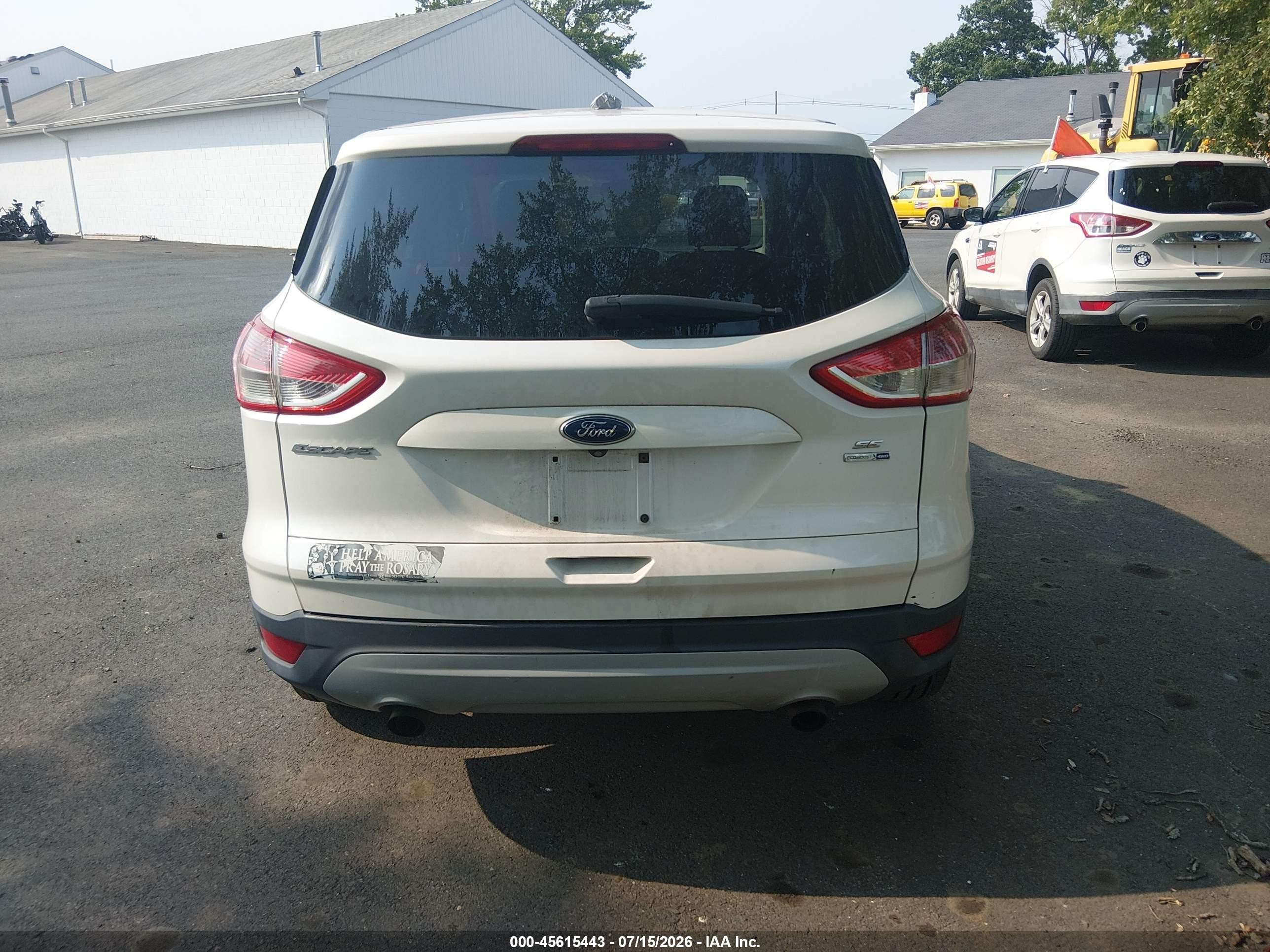 2015 Ford Escape Se White vin: 1FMCU9GX7FUC00055