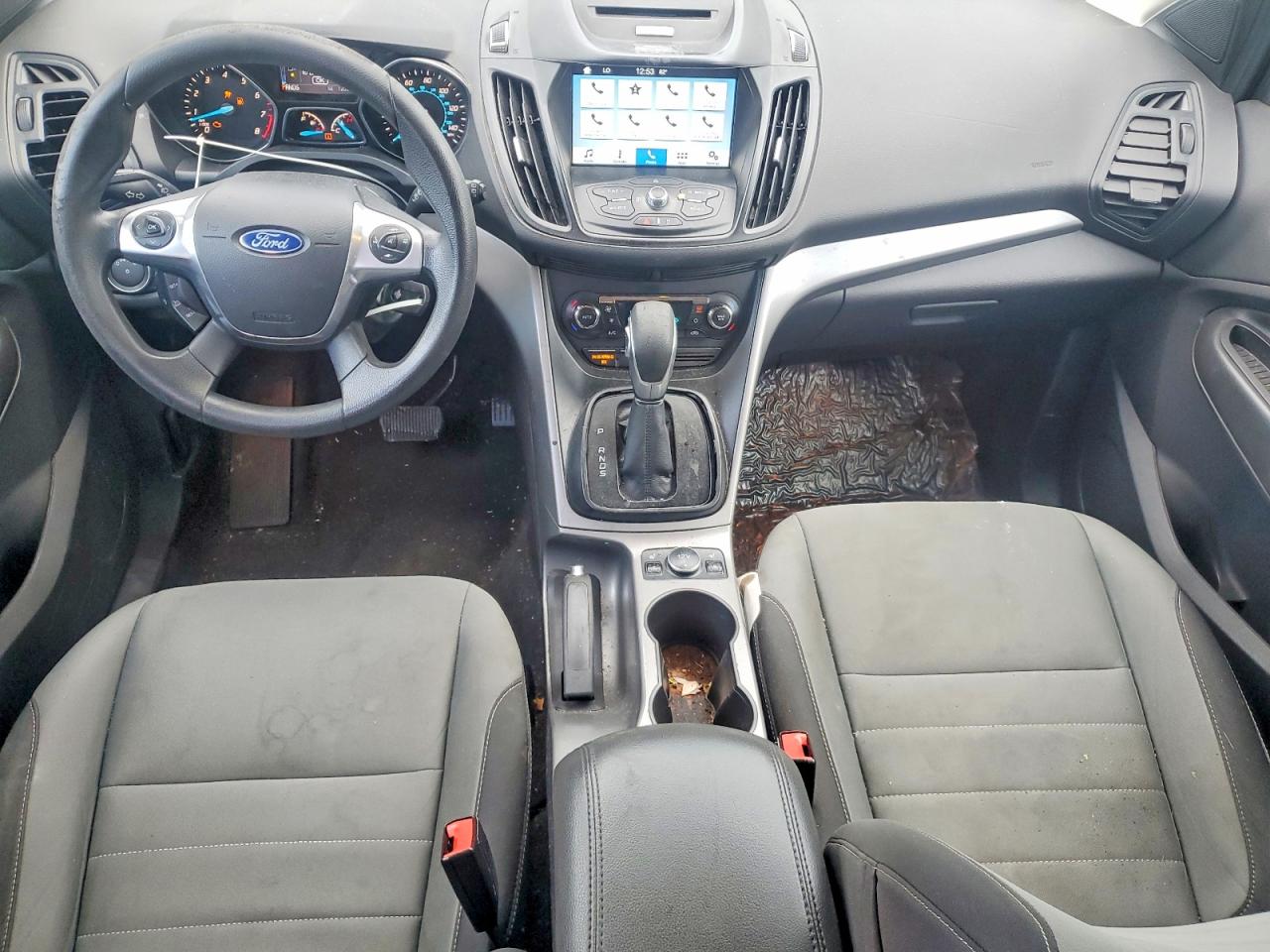 2016 Ford Escape Se Серебряный vin: 1FMCU9GX7GUC03734