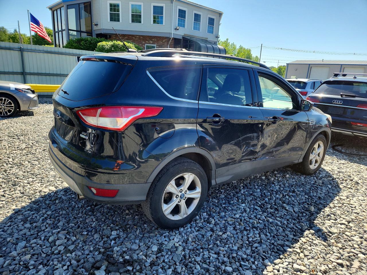 2013 Ford Escape Se Черный vin: 1FMCU9GX8DUA32570