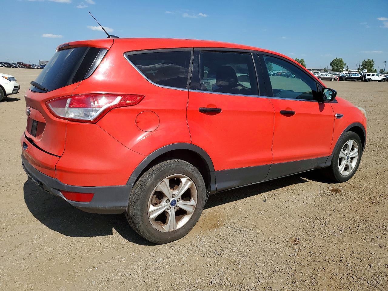 2013 Ford Escape Red vin: 1FMCU9GX8DUC57796