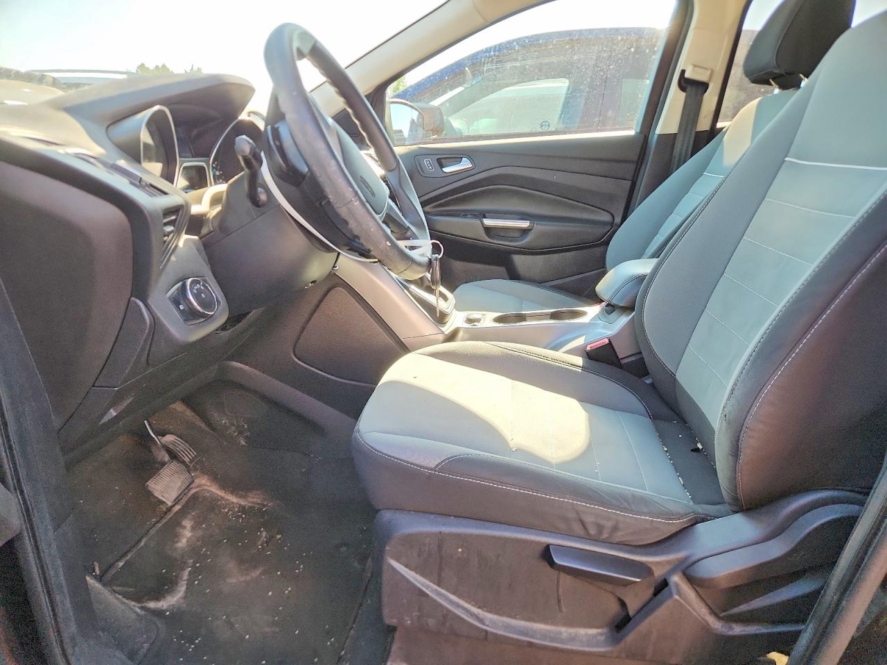 2013 Ford Escape Red vin: 1FMCU9GX8DUC57796