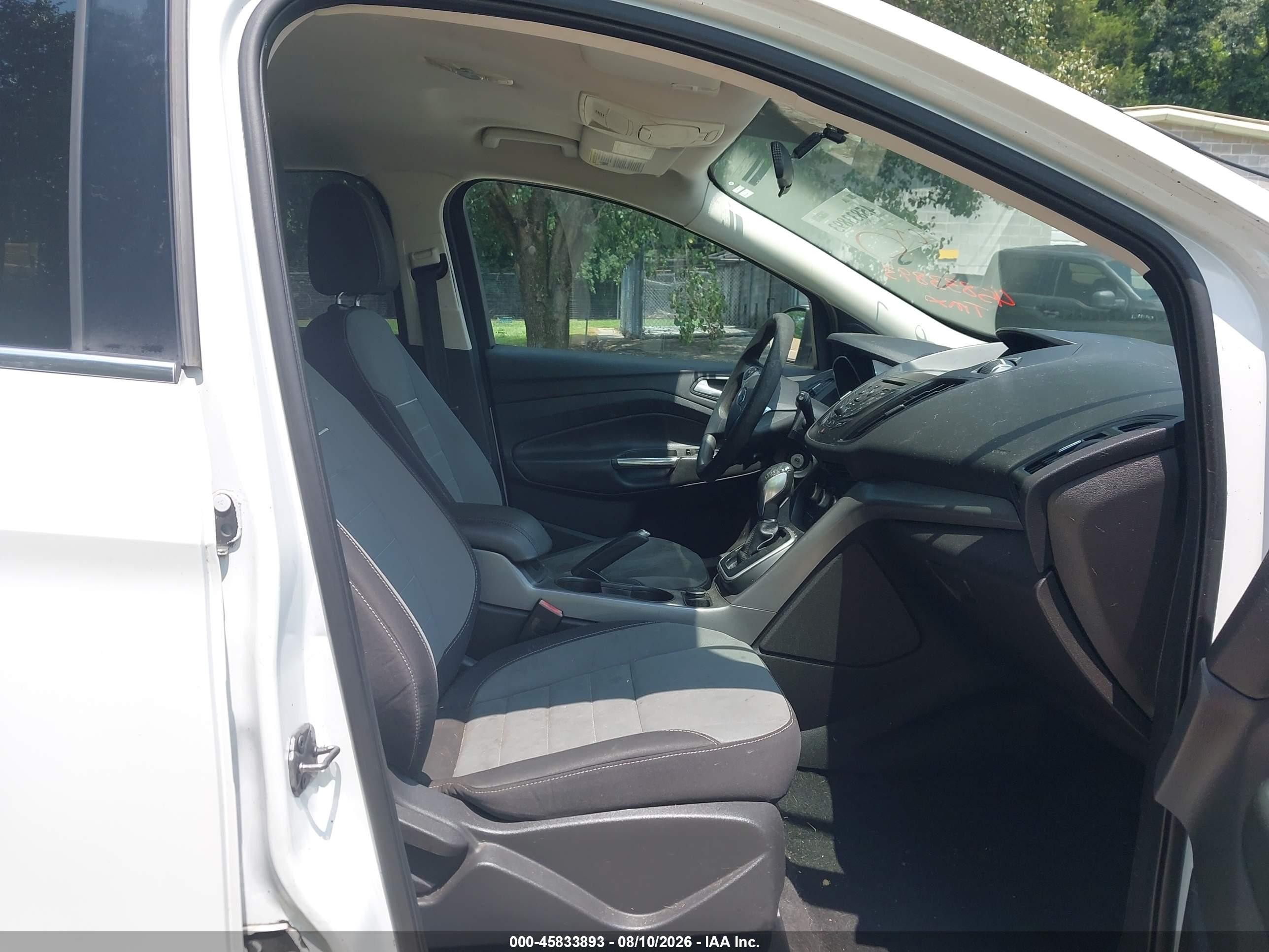 2013 Ford Escape Se White vin: 1FMCU9GX8DUD80076