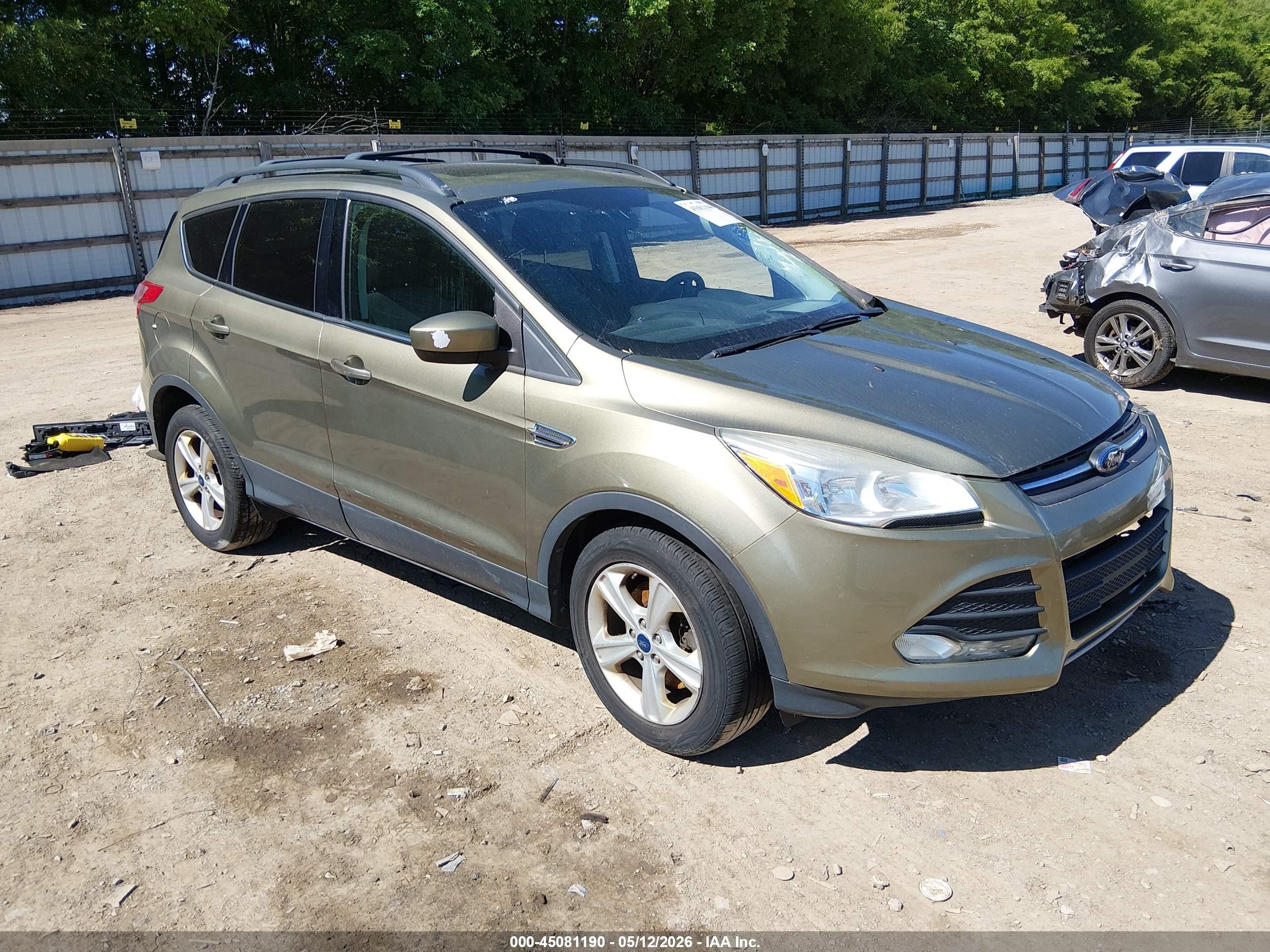 1FMCU9GX8EUA09985