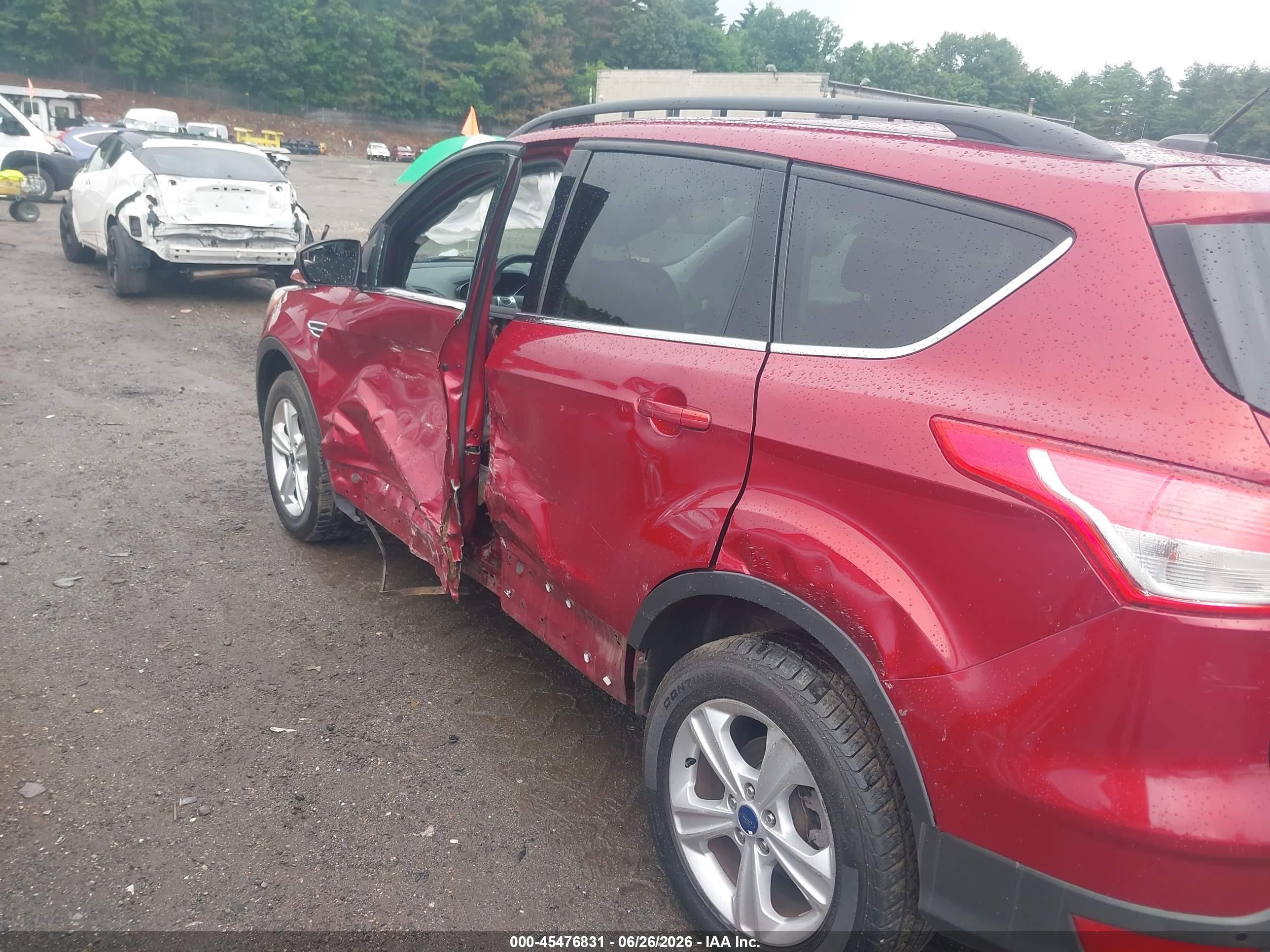 2014 Ford Escape Se Red vin: 1FMCU9GX8EUB52970