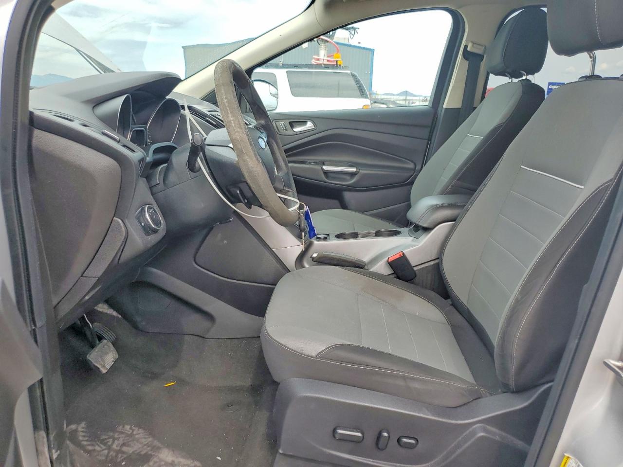2014 Ford Escape Se Серебряный vin: 1FMCU9GX8EUC75765