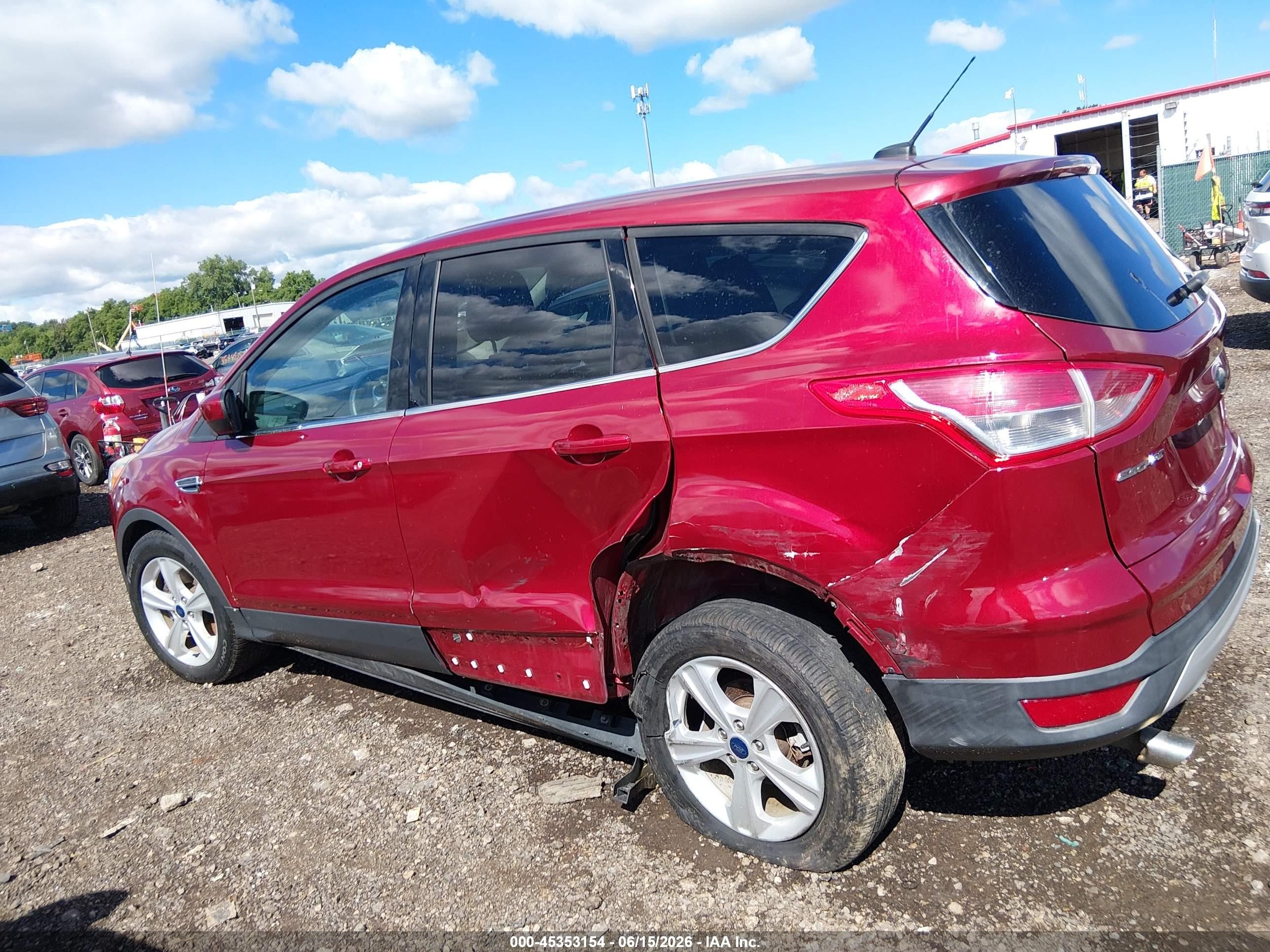 2014 Ford Escape Se Red vin: 1FMCU9GX8EUD08375