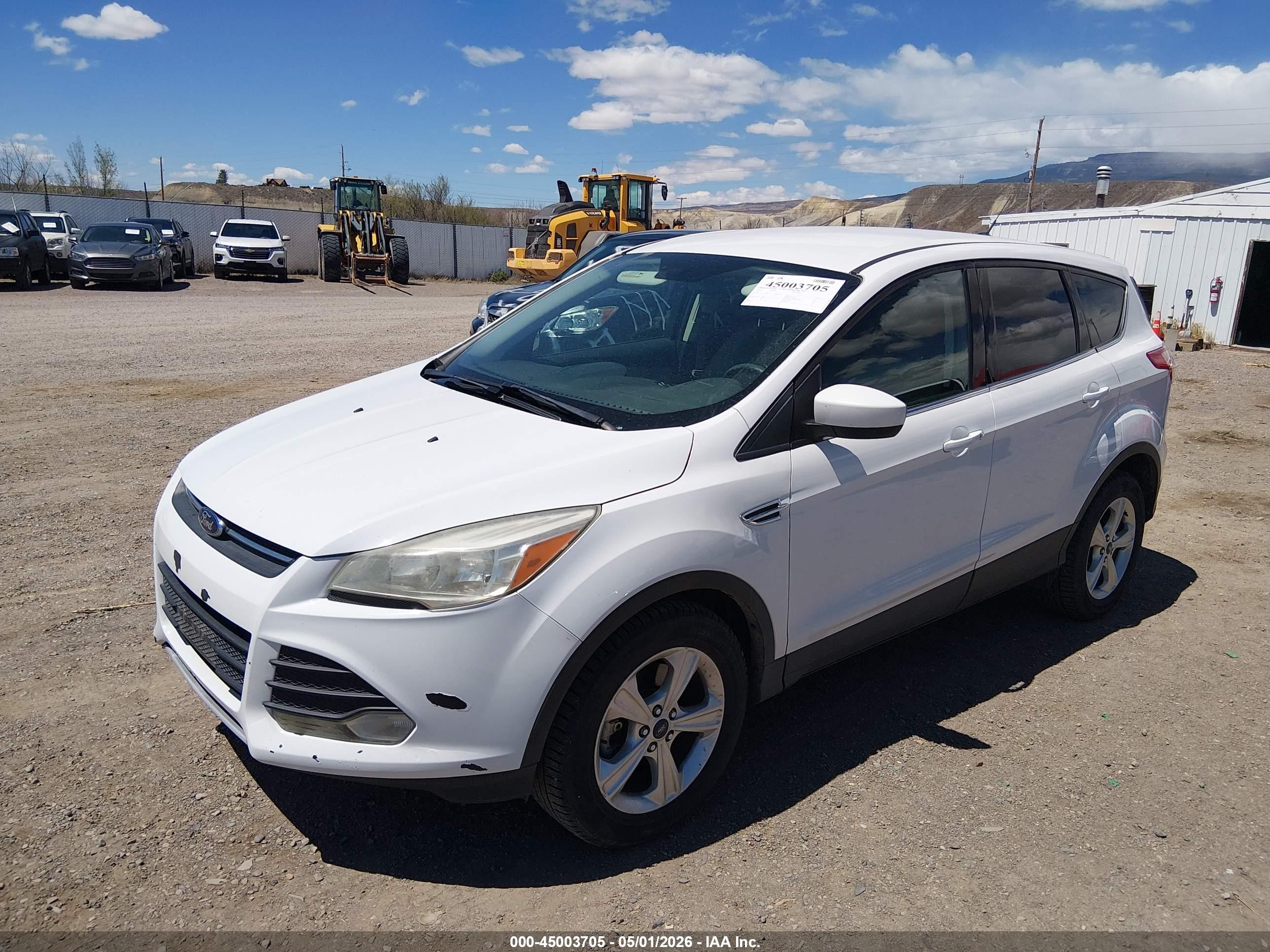 2014 Ford Escape Se Белый vin: 1FMCU9GX8EUD94335