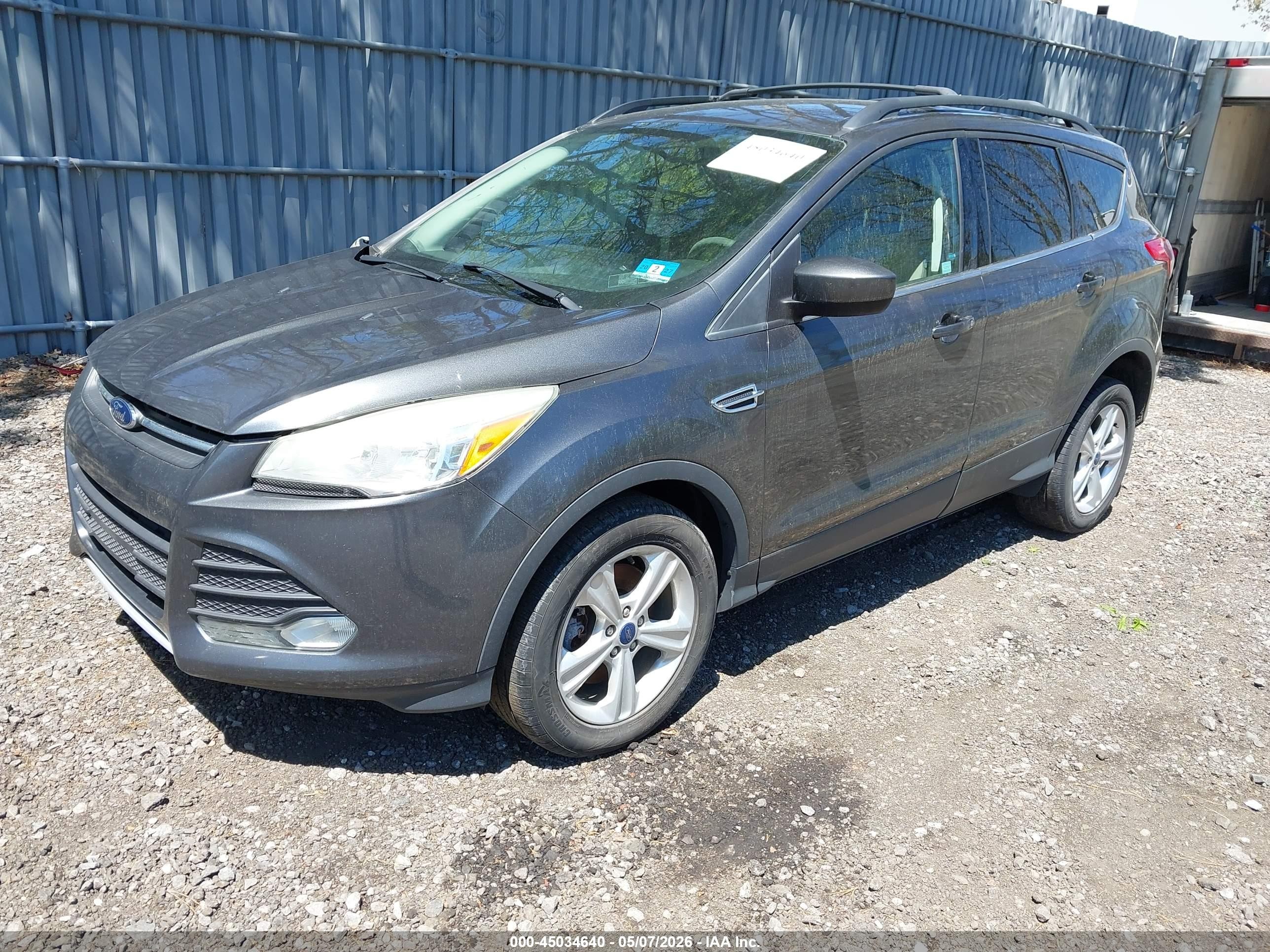 2015 Ford Escape Se Gray vin: 1FMCU9GX8FUA02116