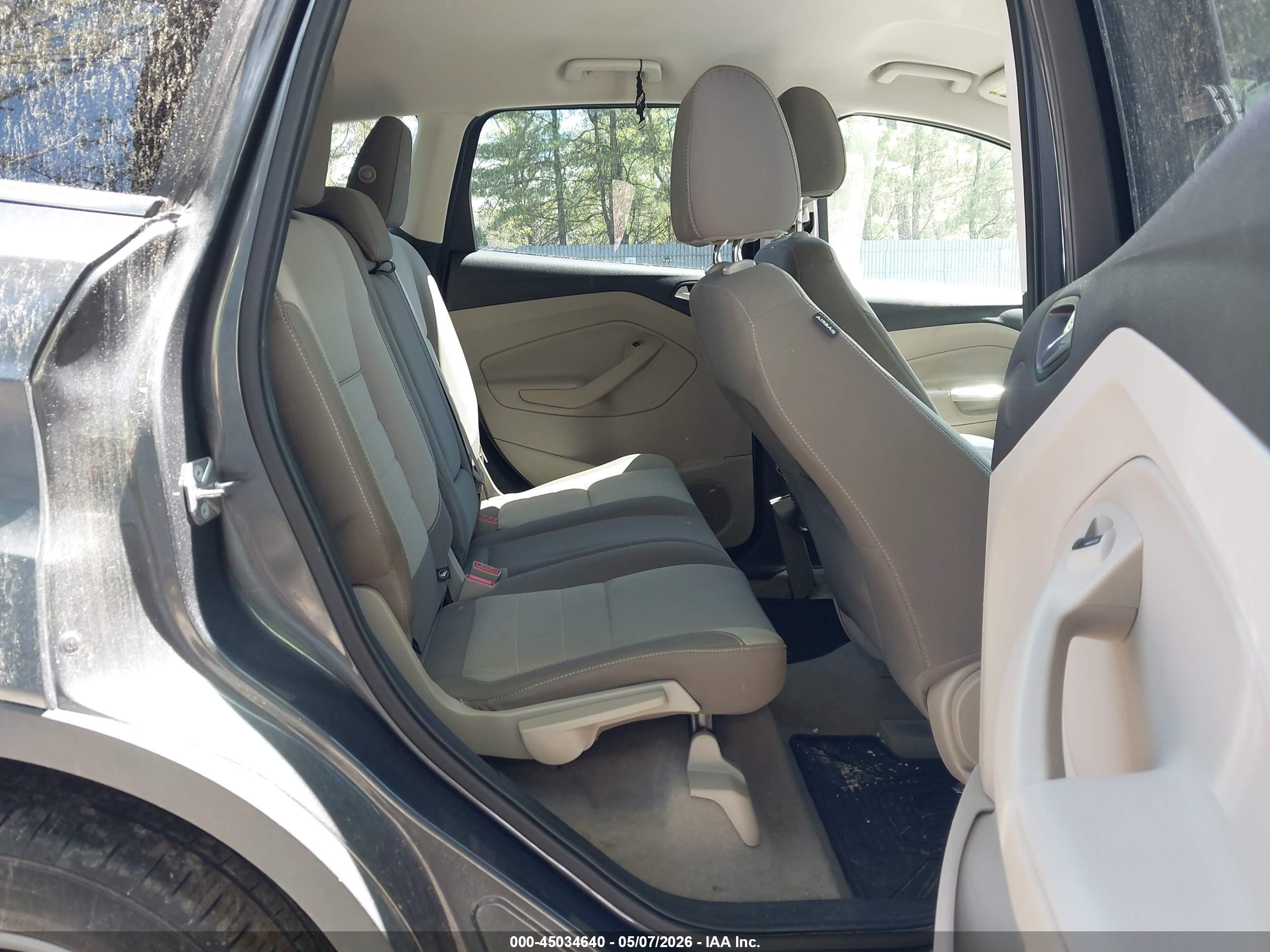 2015 Ford Escape Se Gray vin: 1FMCU9GX8FUA02116