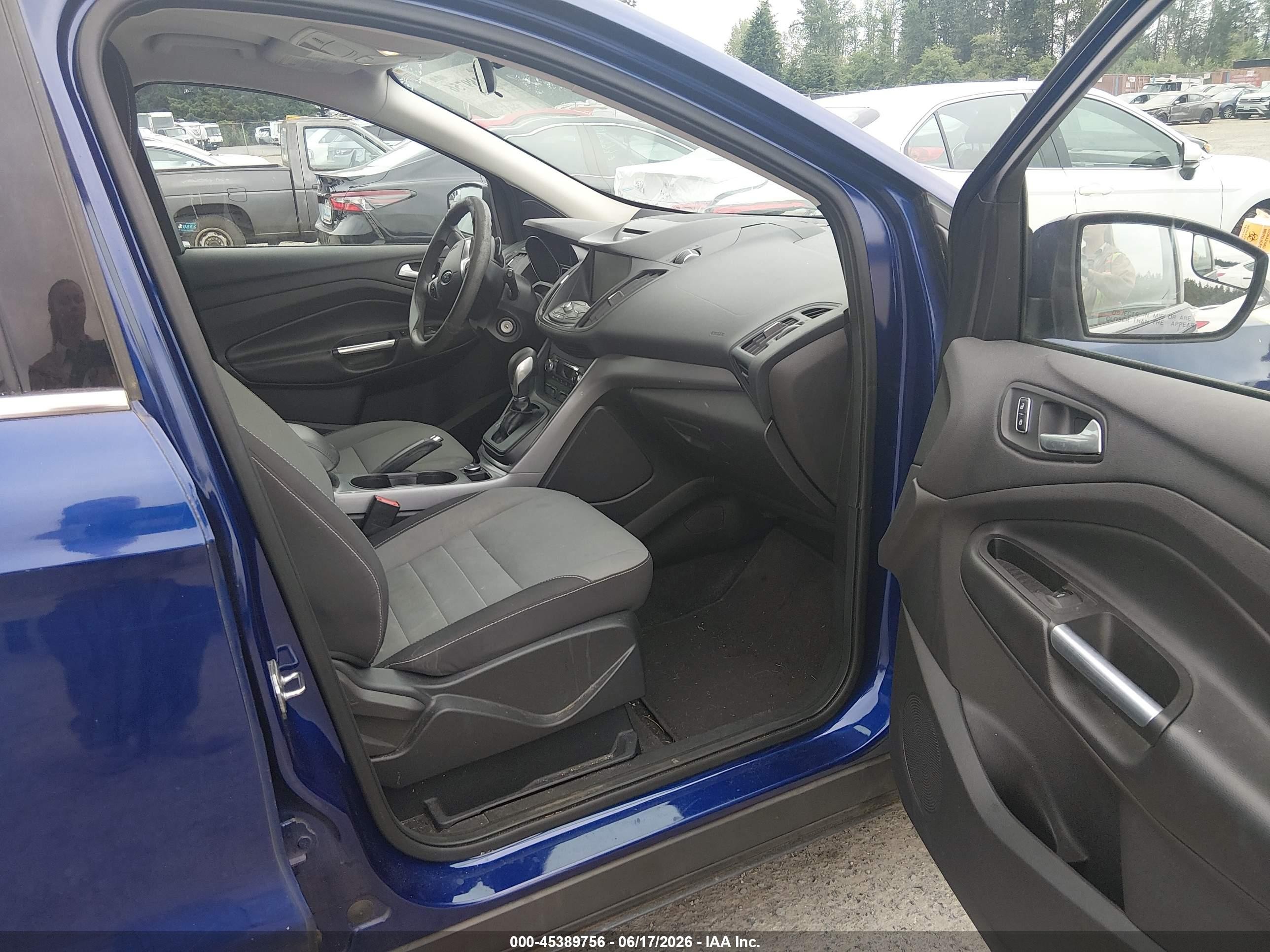2015 Ford Escape Se Blue vin: 1FMCU9GX8FUA09566