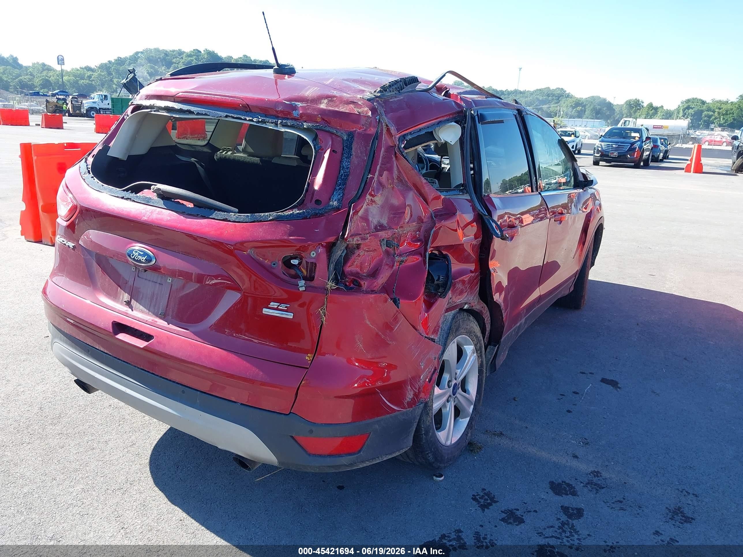 2015 Ford Escape Se Красный vin: 1FMCU9GX8FUA87507