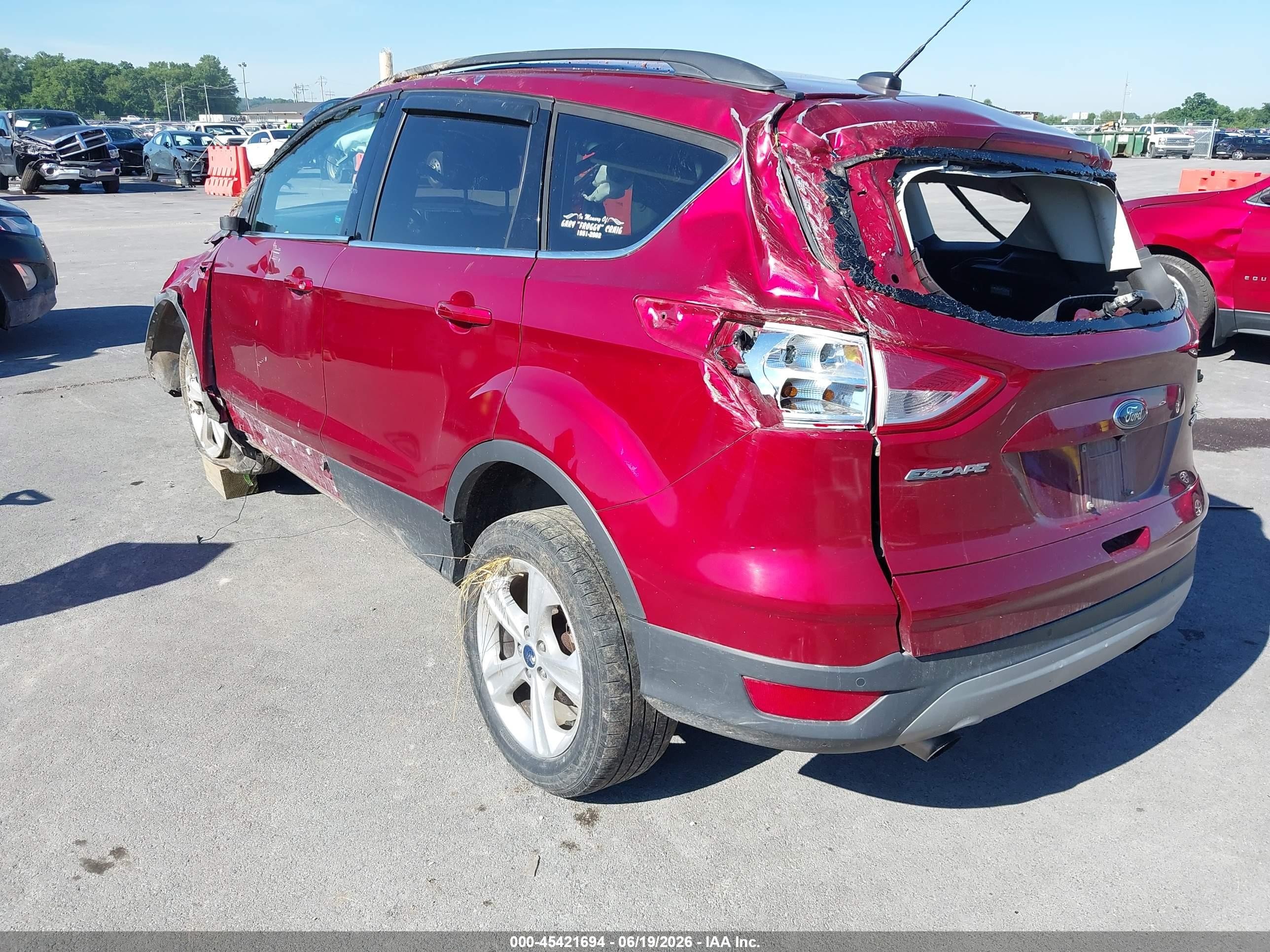 2015 Ford Escape Se Красный vin: 1FMCU9GX8FUA87507