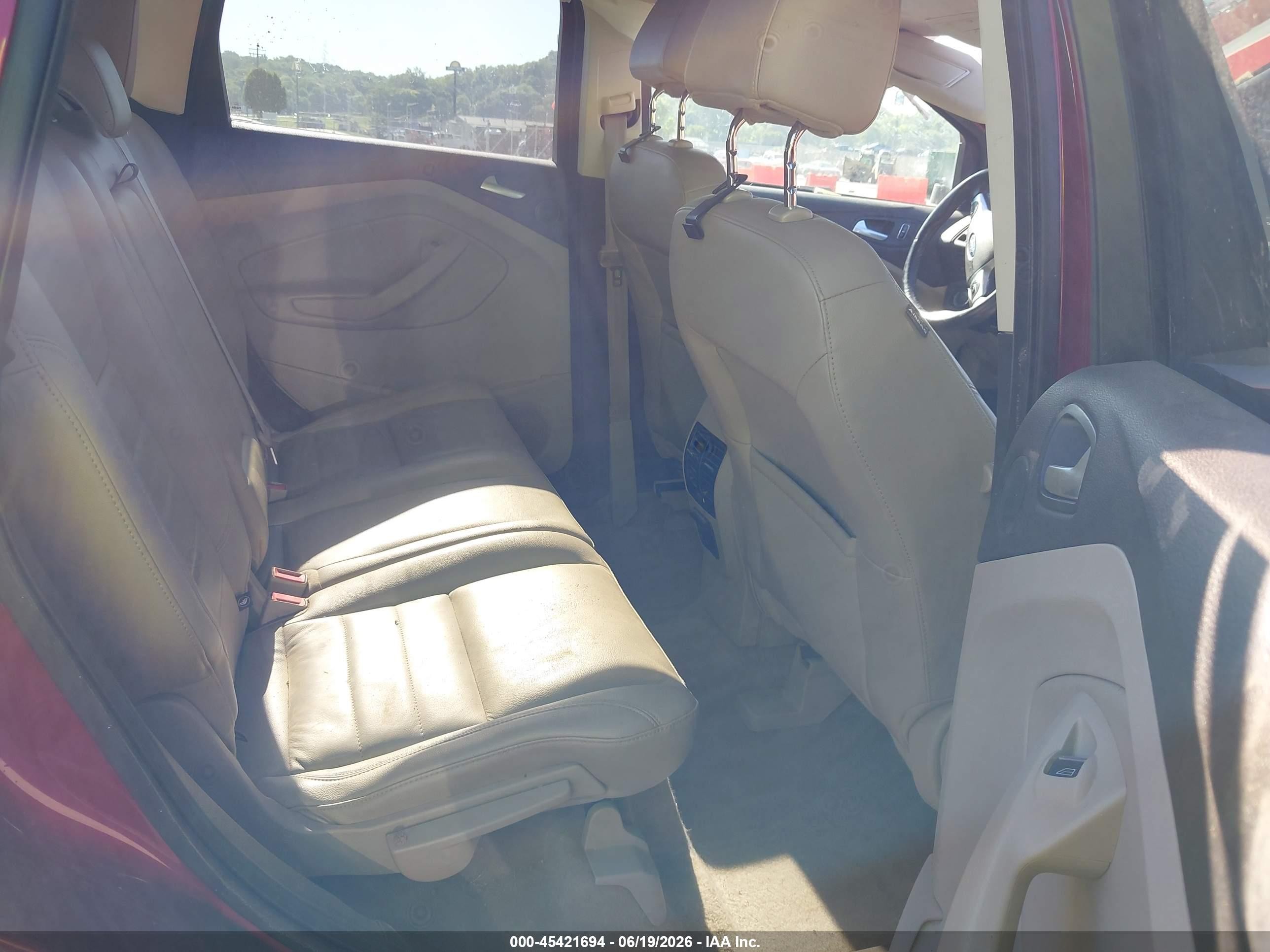 2015 Ford Escape Se Красный vin: 1FMCU9GX8FUA87507