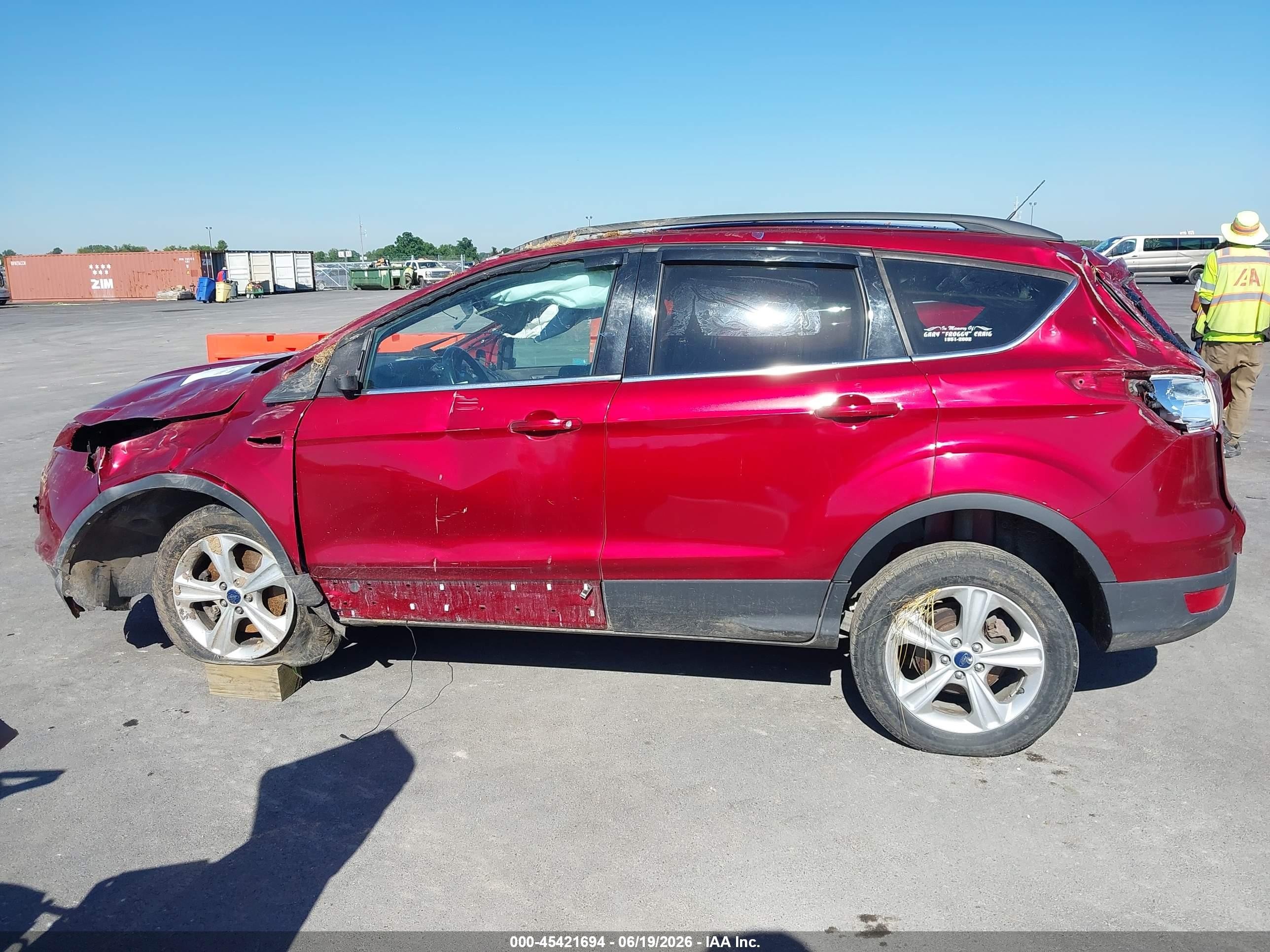 2015 Ford Escape Se Красный vin: 1FMCU9GX8FUA87507