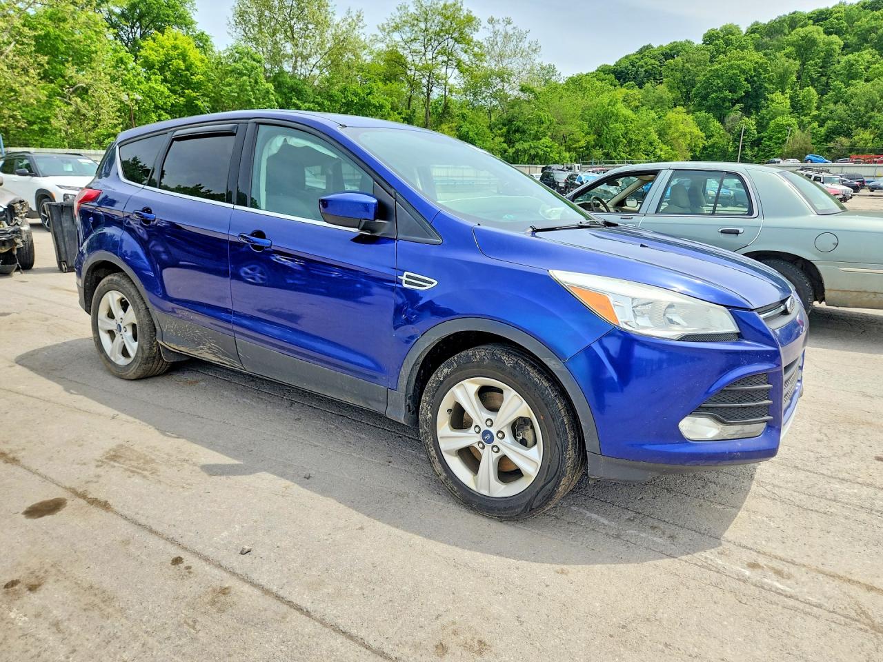 2015 Ford Escape Se Blue vin: 1FMCU9GX8FUB02328