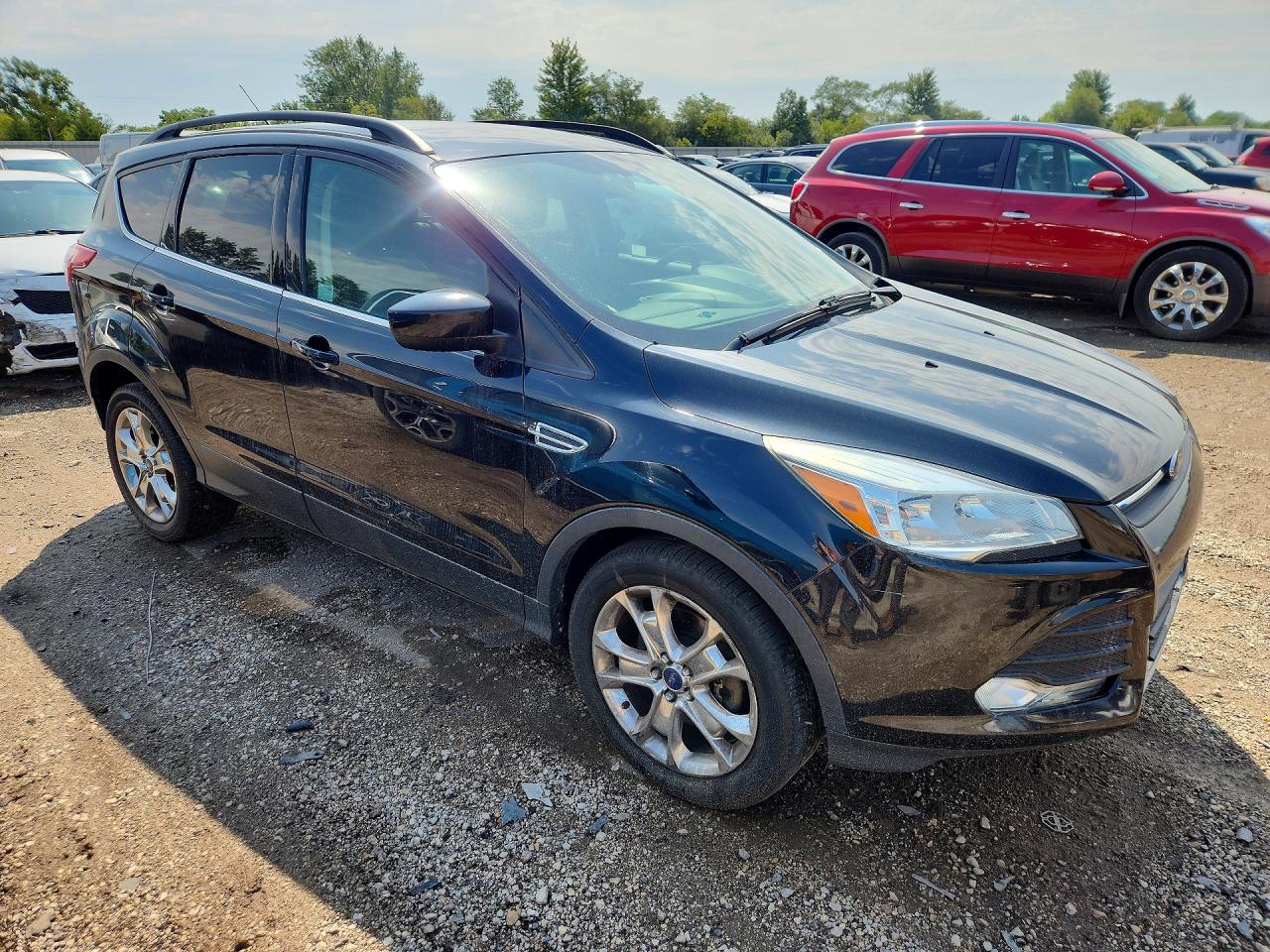 2015 Ford Escape Se Черный vin: 1FMCU9GX8FUB11210