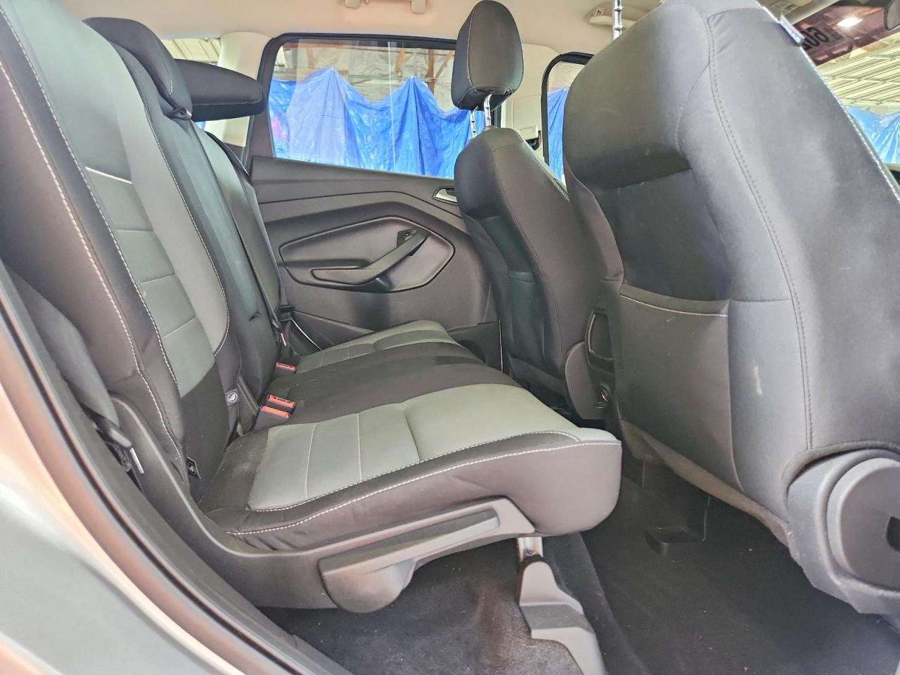 2015 Ford Escape Se Silver vin: 1FMCU9GX8FUB17895