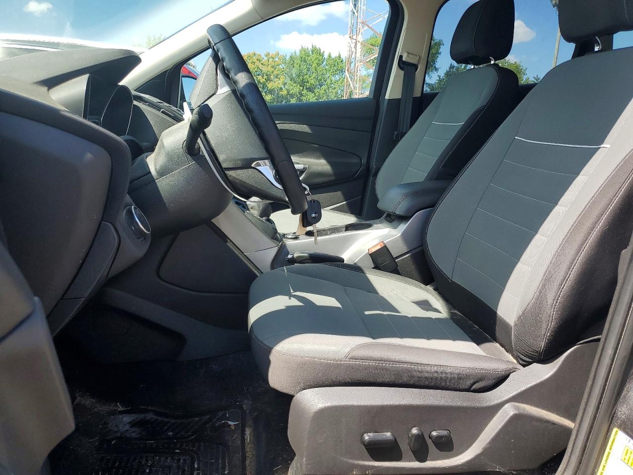 2015 Ford Escape Se Gray vin: 1FMCU9GX8FUB25947