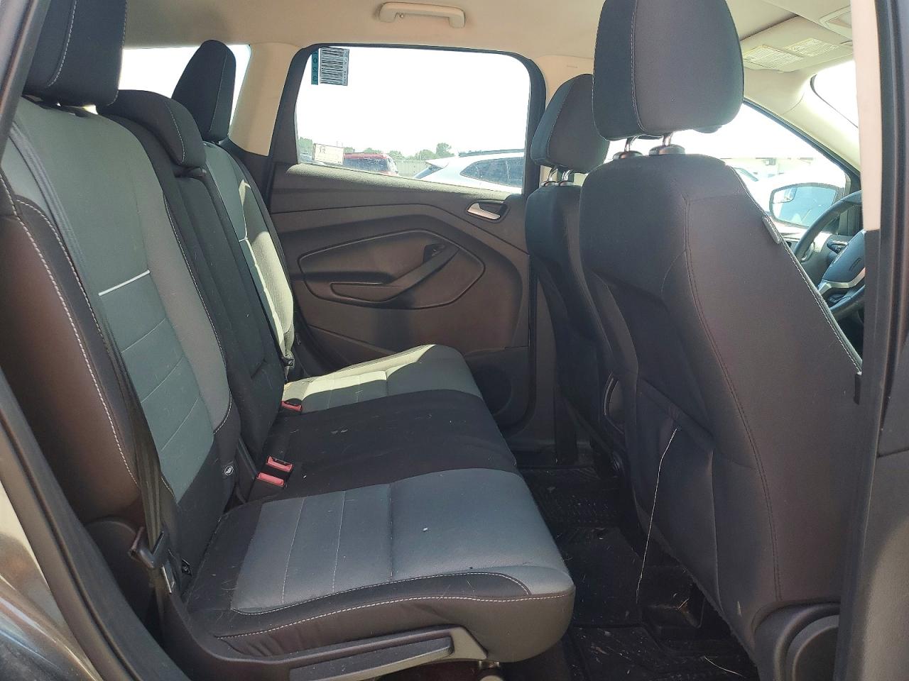 2015 Ford Escape Se Gray vin: 1FMCU9GX8FUB25947
