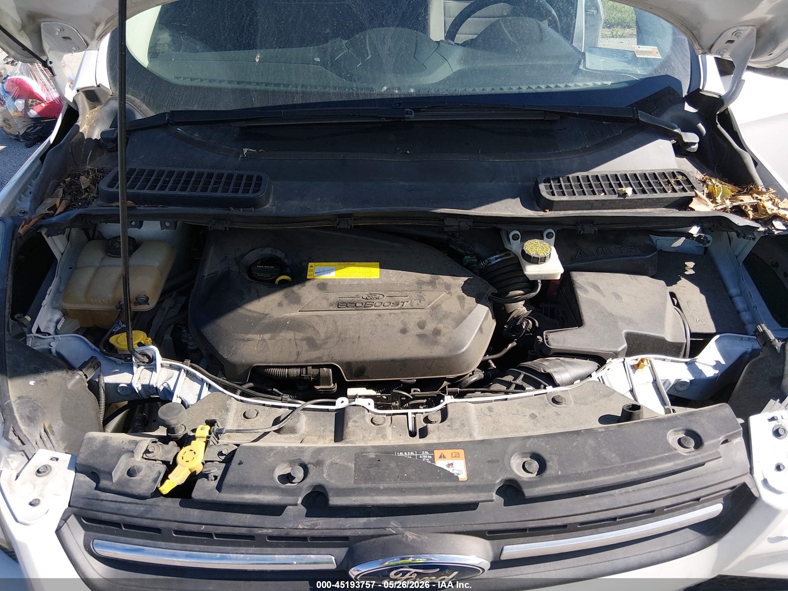 2015 Ford Escape Se White vin: 1FMCU9GX8FUC28530