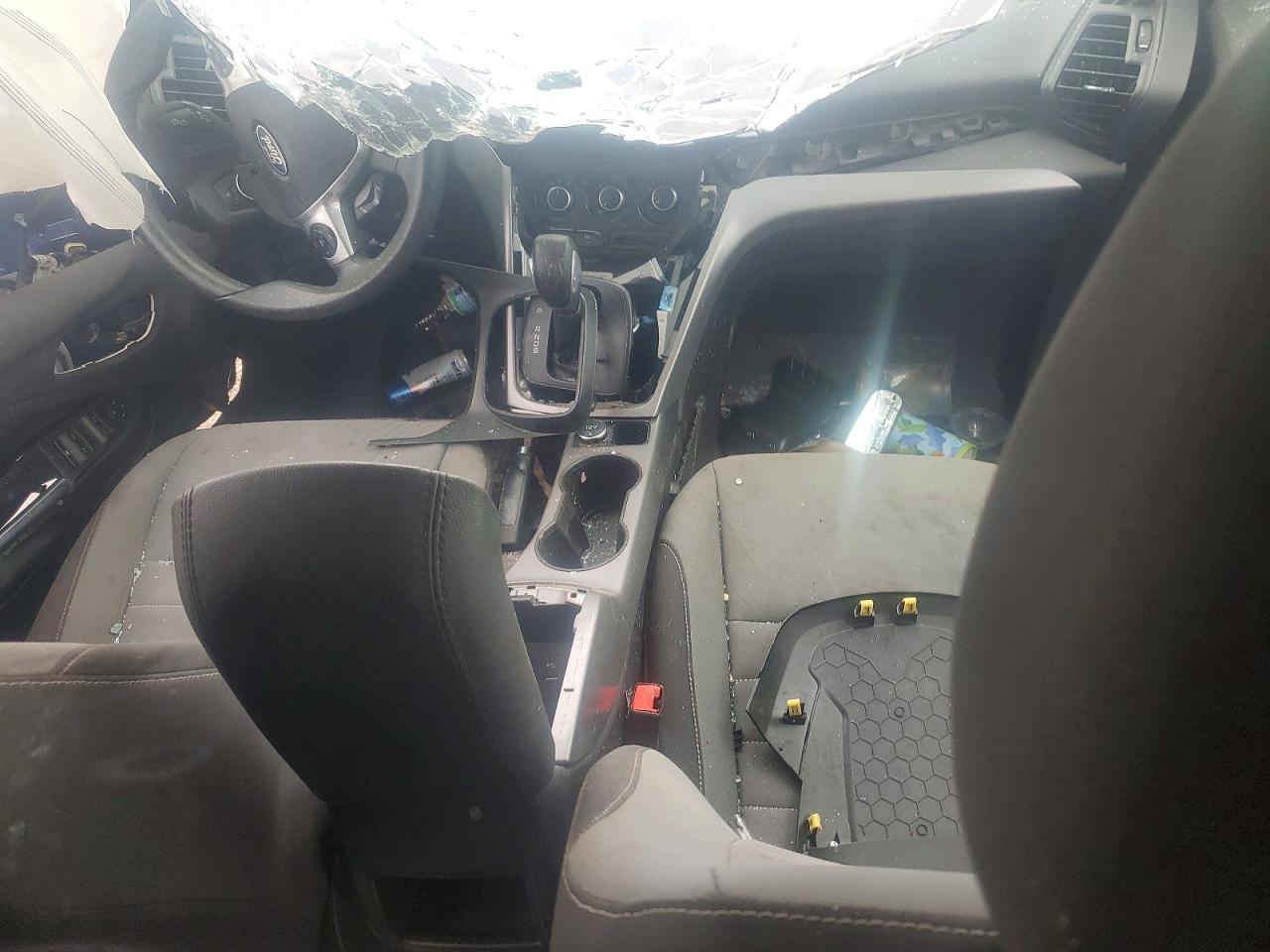 2015 Ford Escape Se Blue vin: 1FMCU9GX8FUC80188