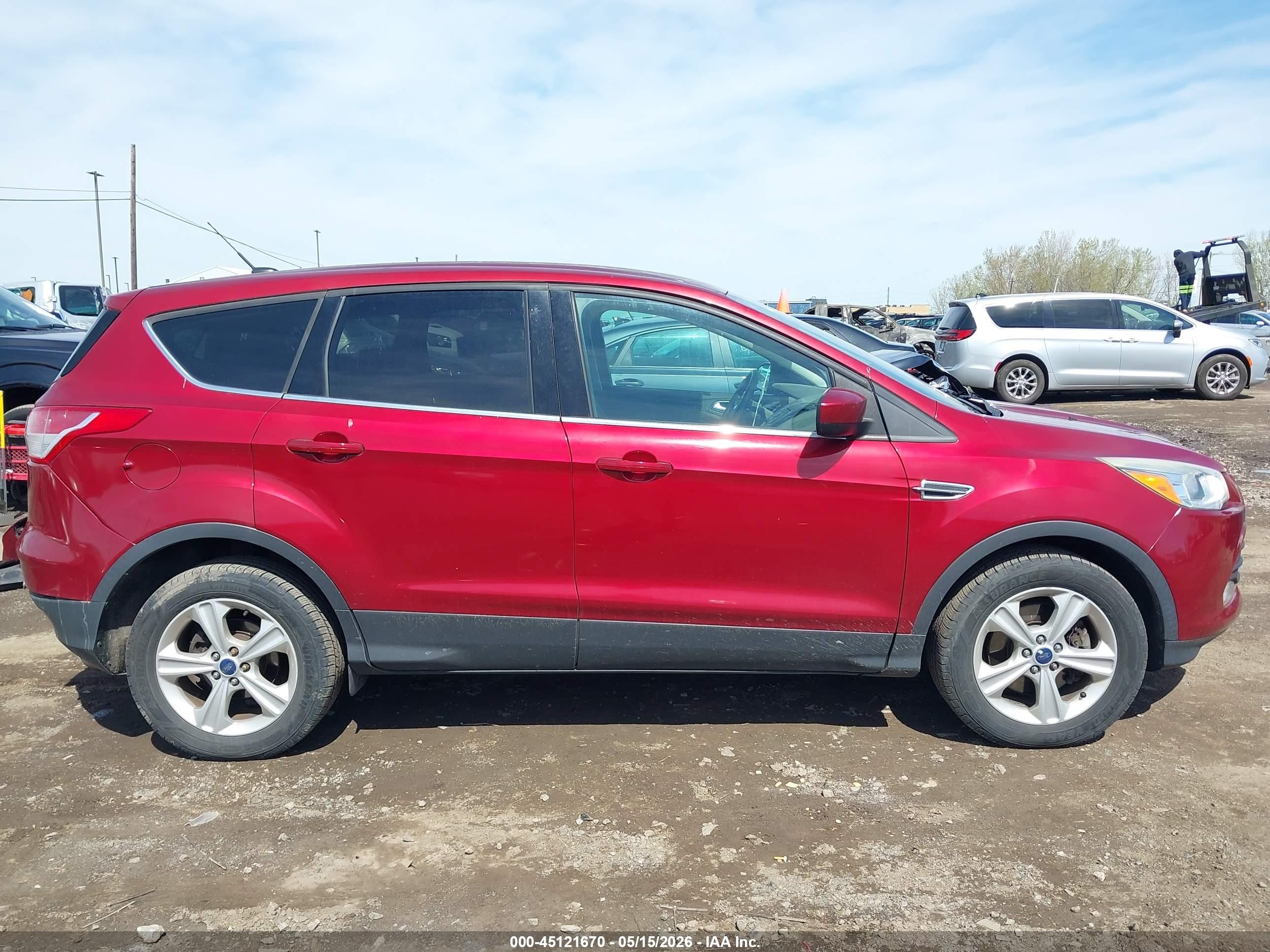 2015 Ford Escape Se Red vin: 1FMCU9GX8FUC89926