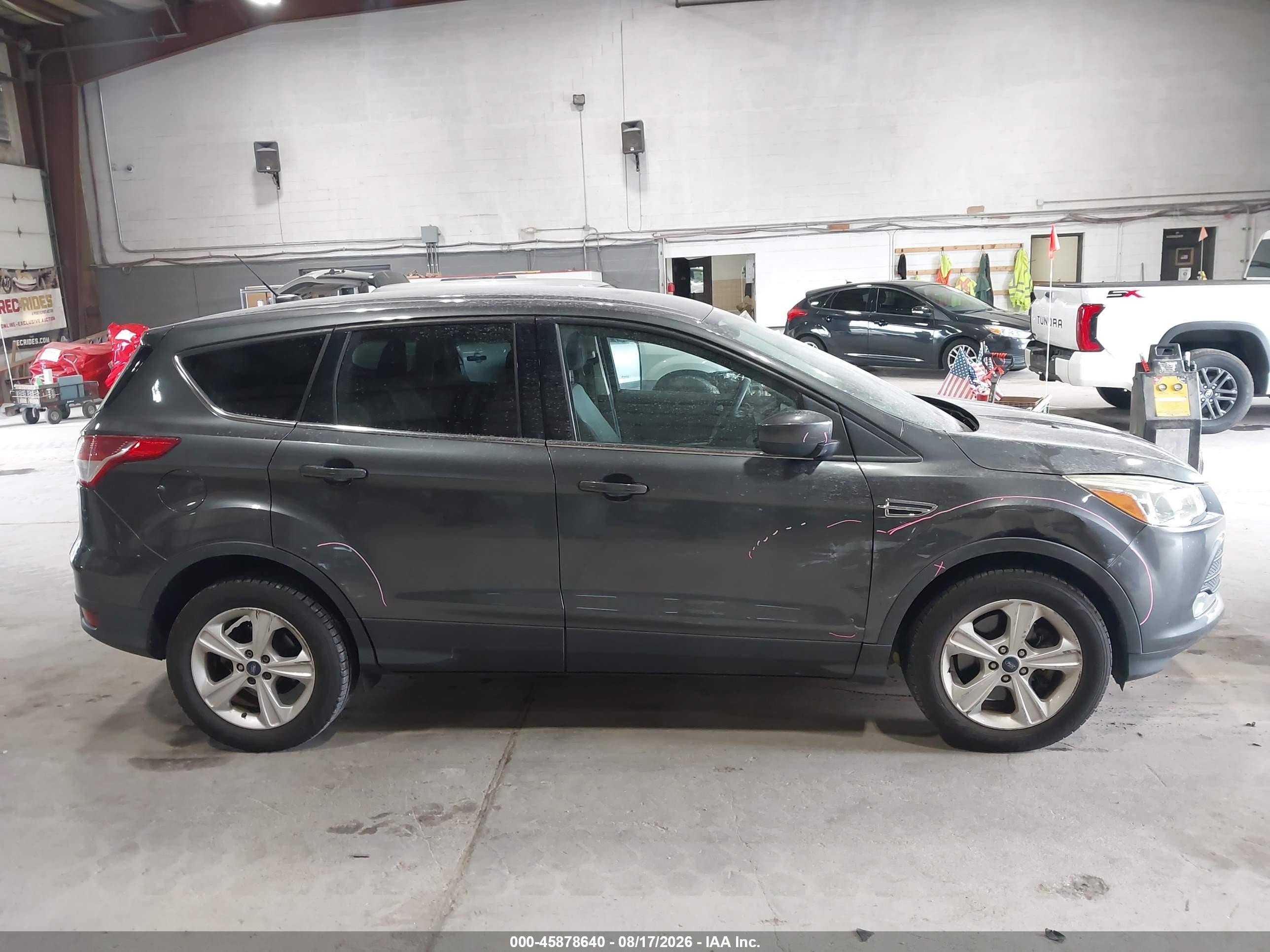 2016 Ford Escape Se Gray vin: 1FMCU9GX8GUB28574
