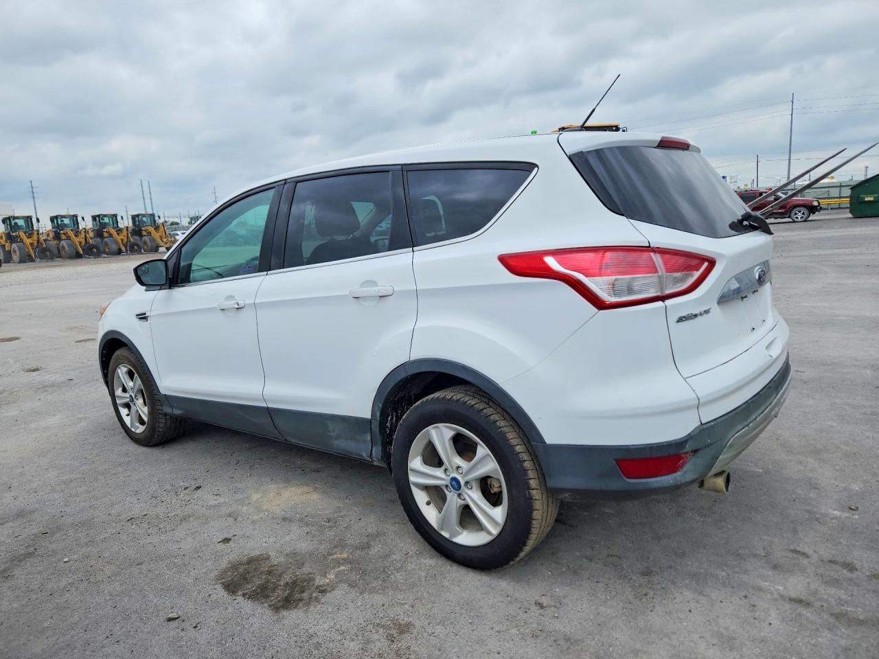 2013 Ford Escape Se Белый vin: 1FMCU9GX9DUB02366