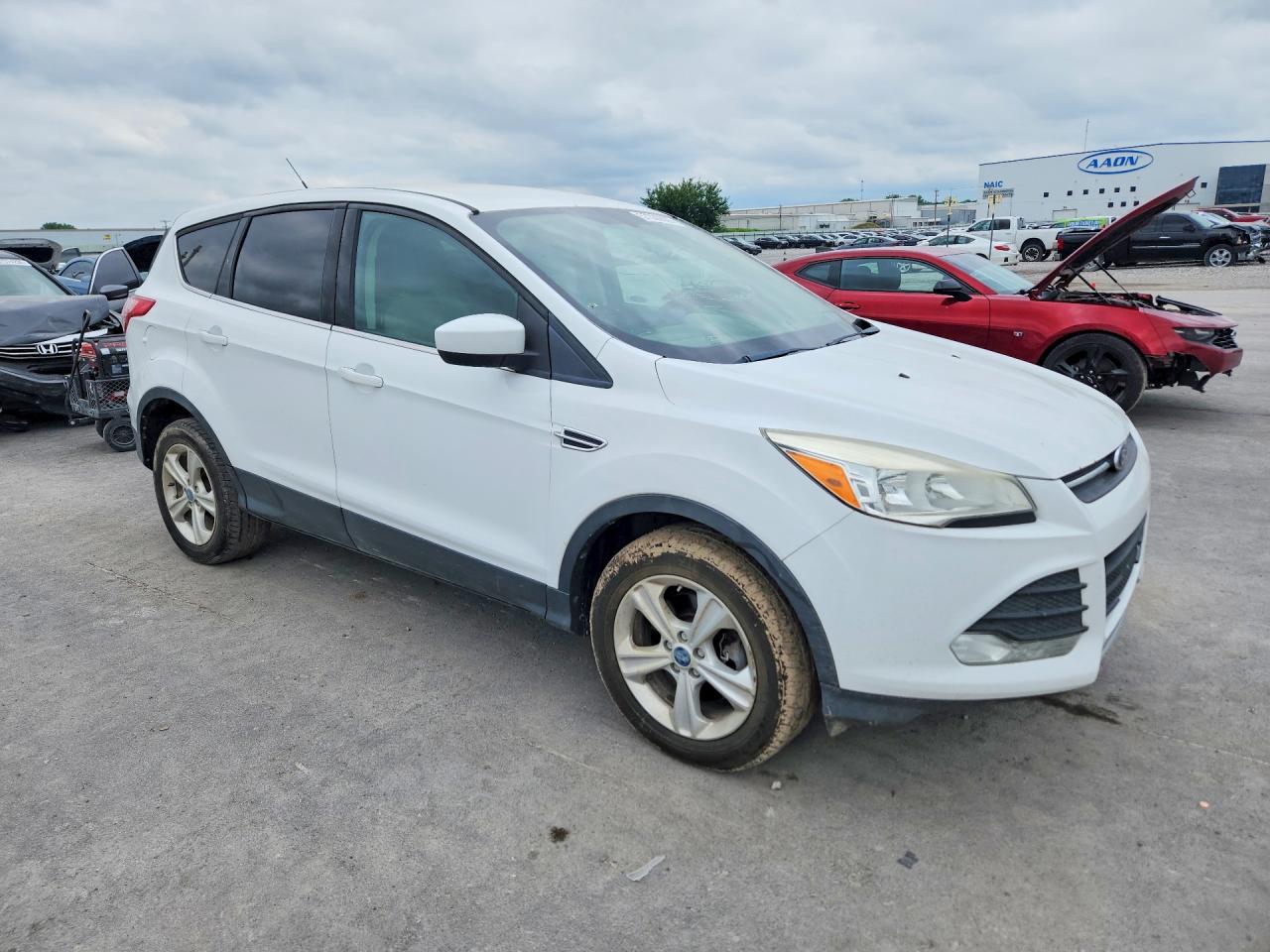2013 Ford Escape Se Белый vin: 1FMCU9GX9DUB02366
