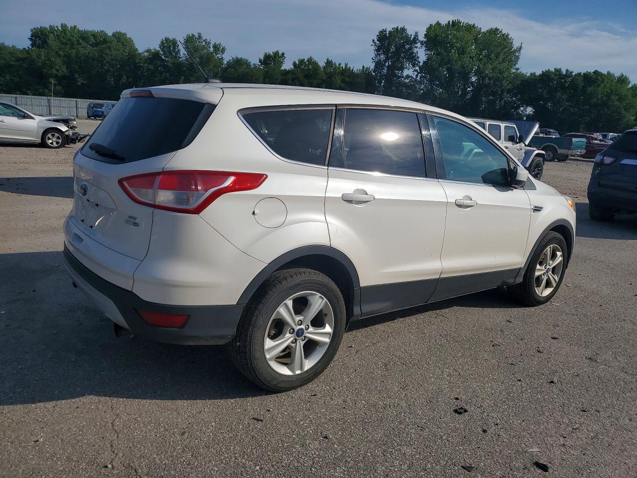 2013 Ford Escape Se White vin: 1FMCU9GX9DUC55104